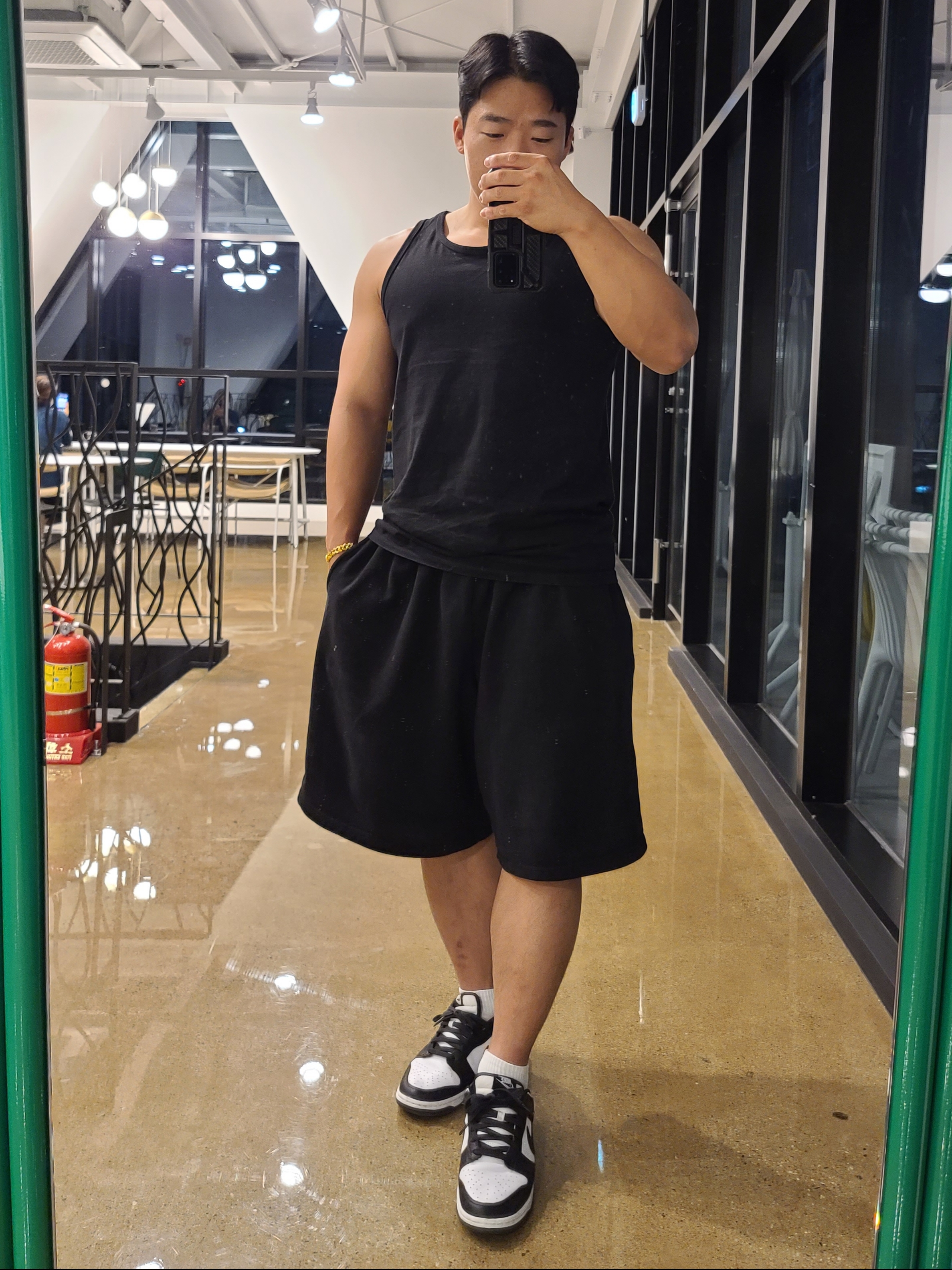 (W) Nike Dunk Low Black 착용 스타일