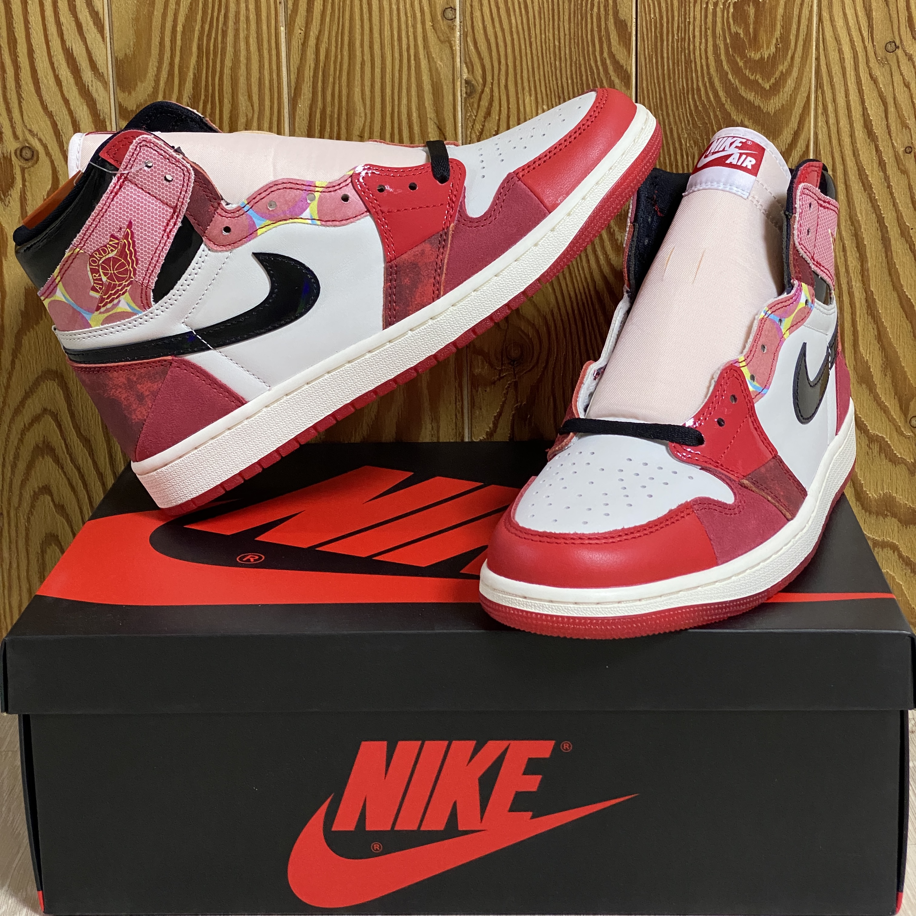 Jordan 1 Retro High Spider-Man Next Chapter 착용 스타일