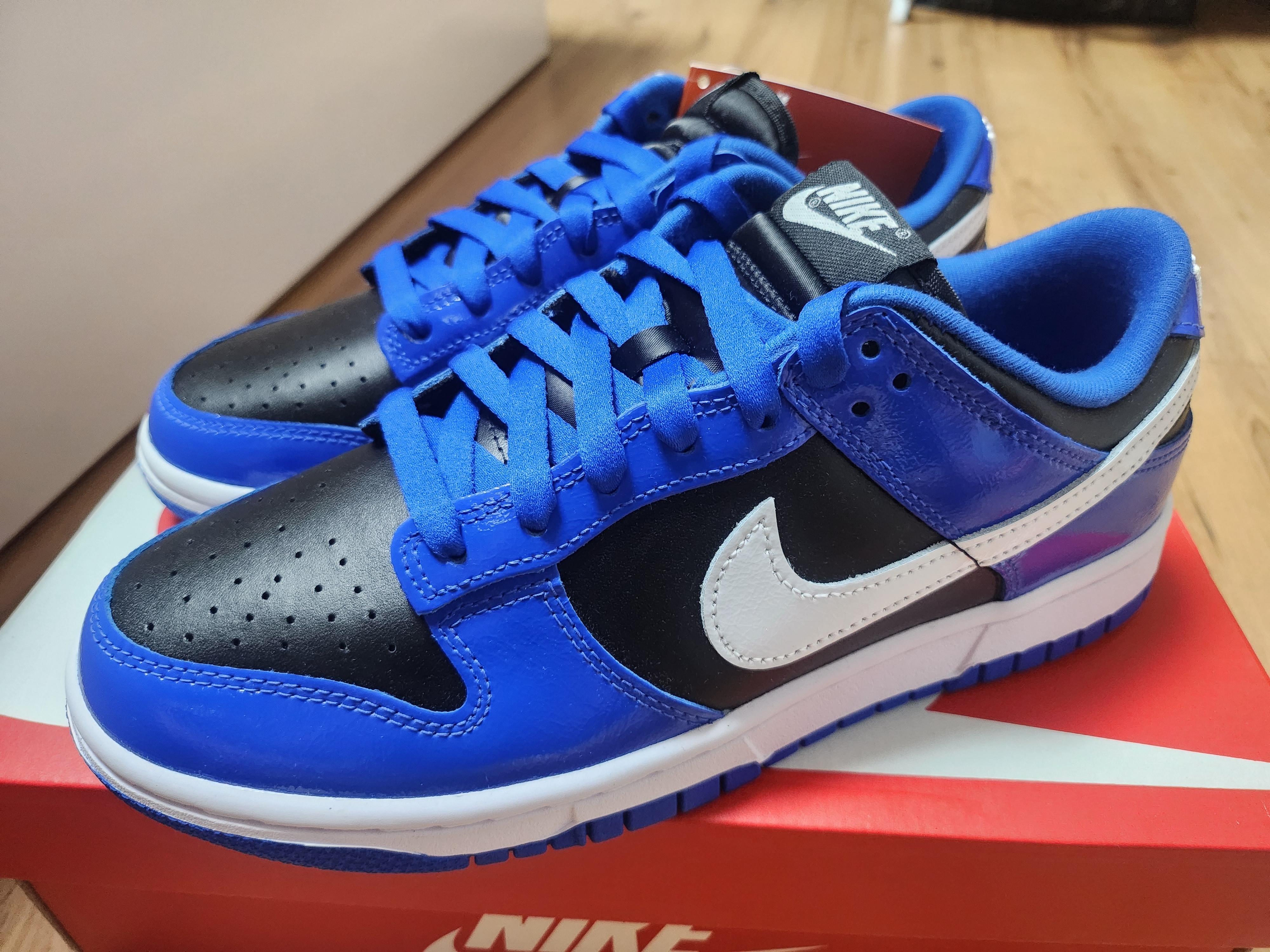 (W) Nike Dunk Low Essential Game Royal 착용 스타일 - 1