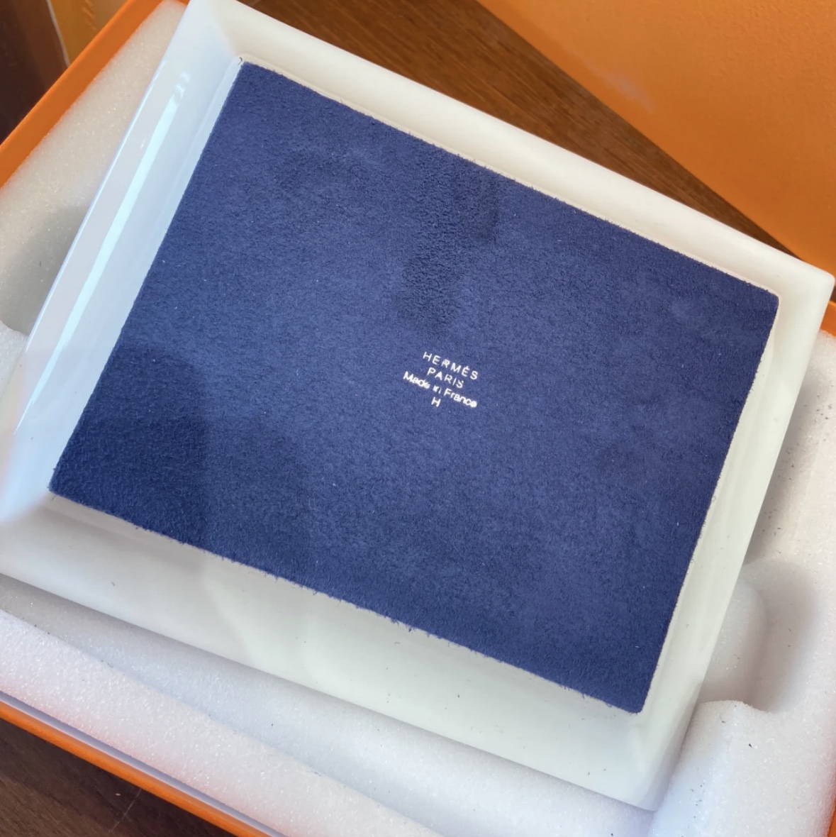 Hermes Pegase Change Tray Anis Outremer 착용 스타일 - 2