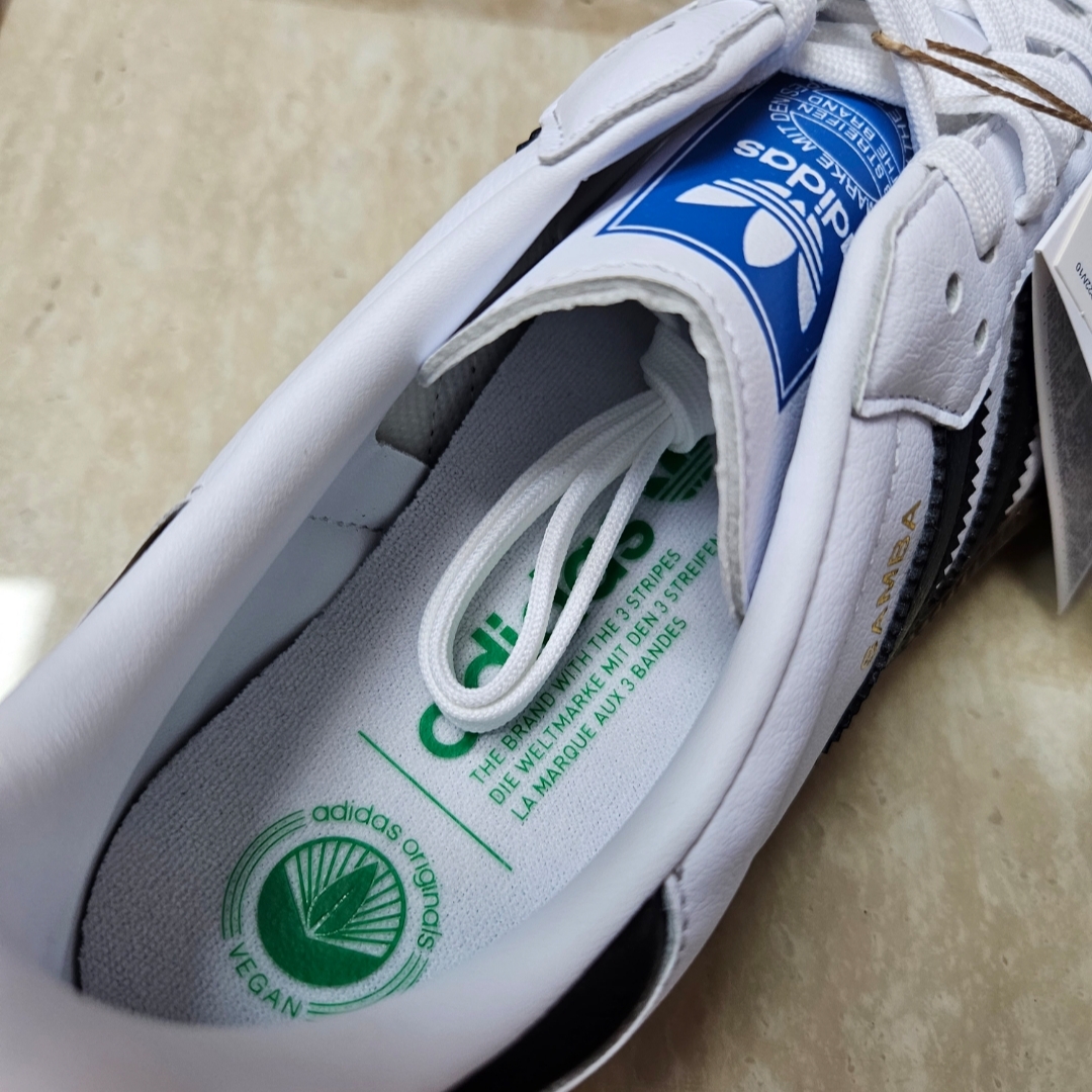 Adidas Samba Vegan White Black 착용 스타일