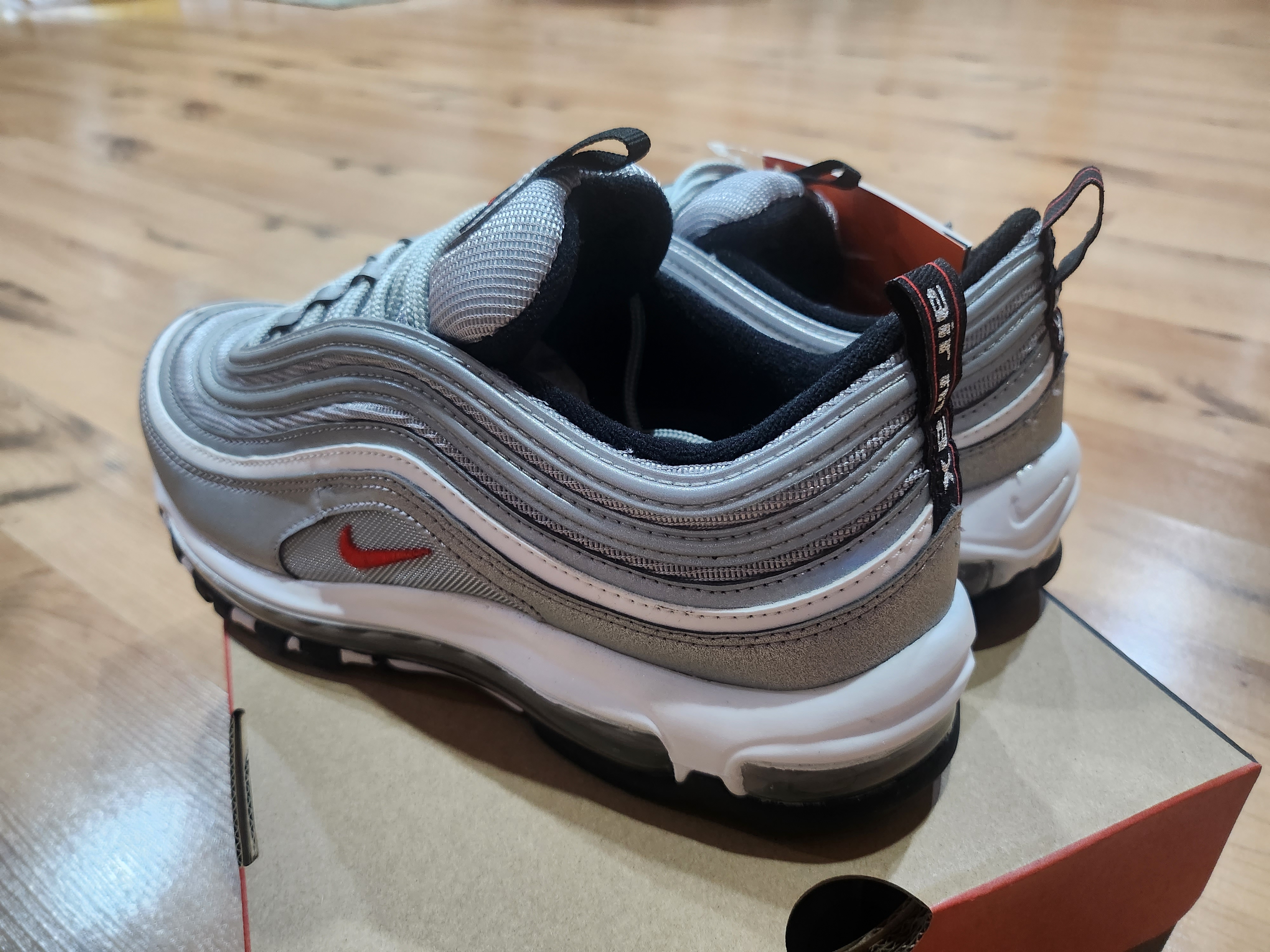 Nike Air Max 97 OG Silver Bullet 2022 착용 스타일 - 2