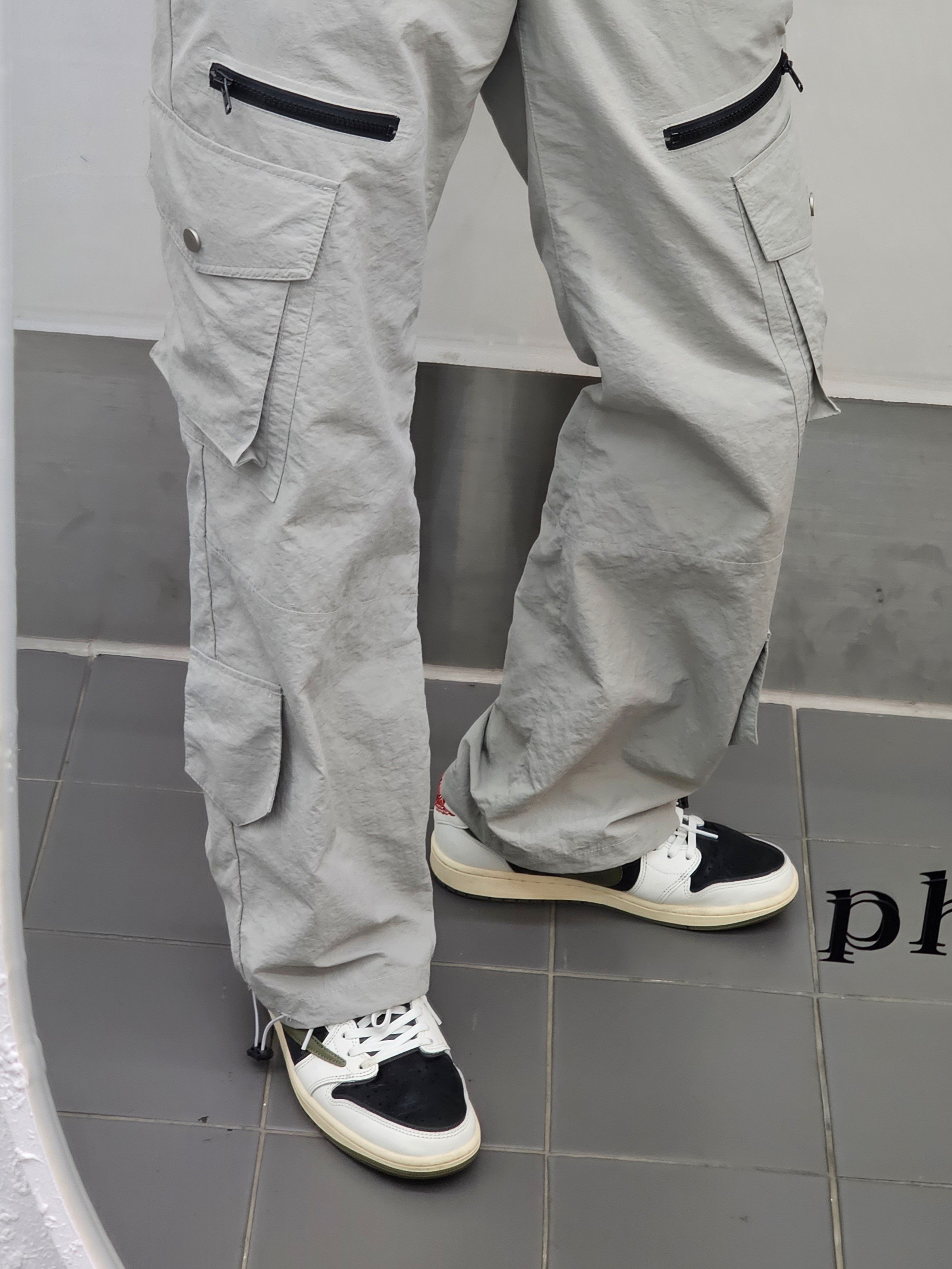 (W) Jordan 1 x Travis Scott Retro Low OG SP Medium Olive 착용 스타일