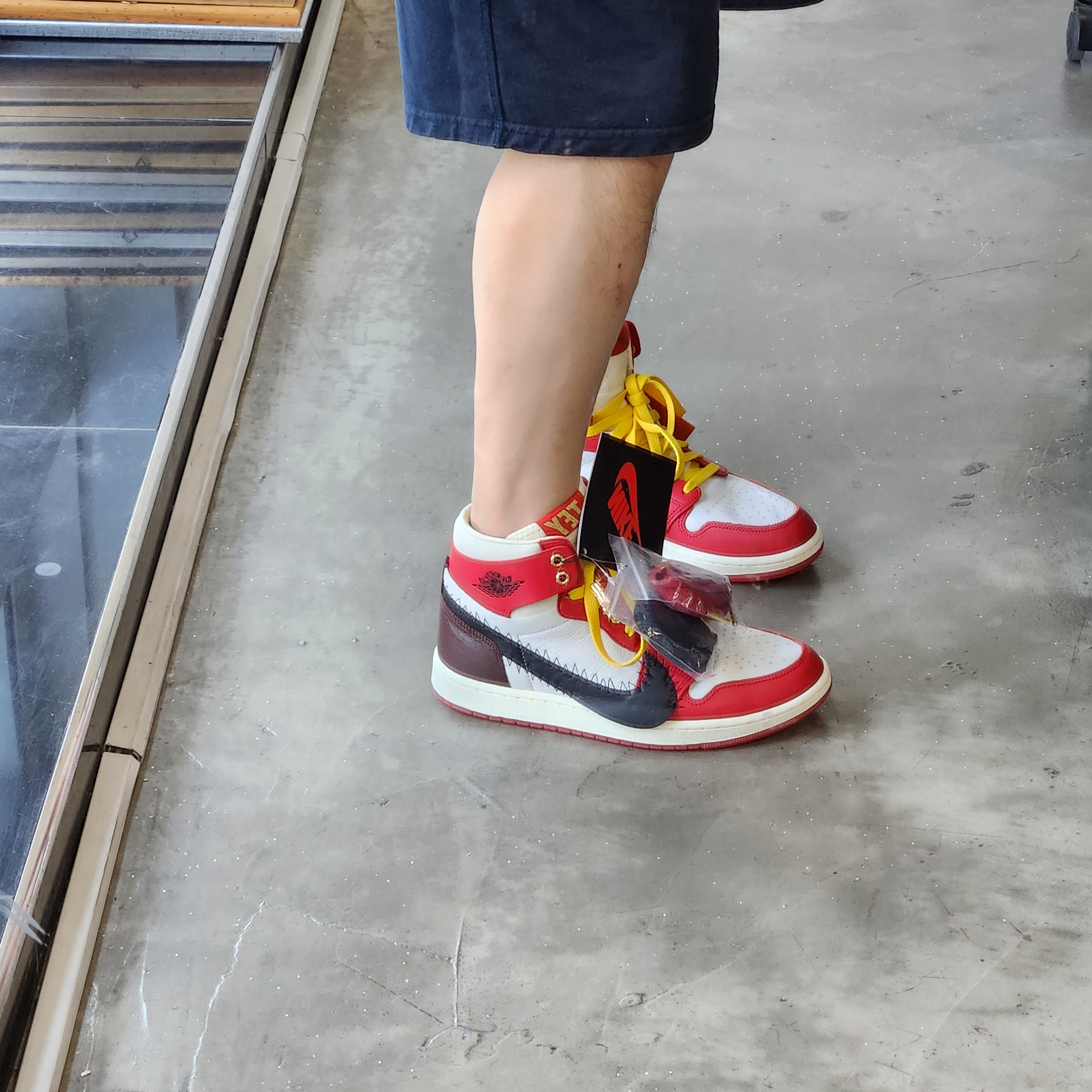 (W) Jordan 1 x Teyana Taylor Zoom CMFT 2 Gym Red 착용 스타일 - 4