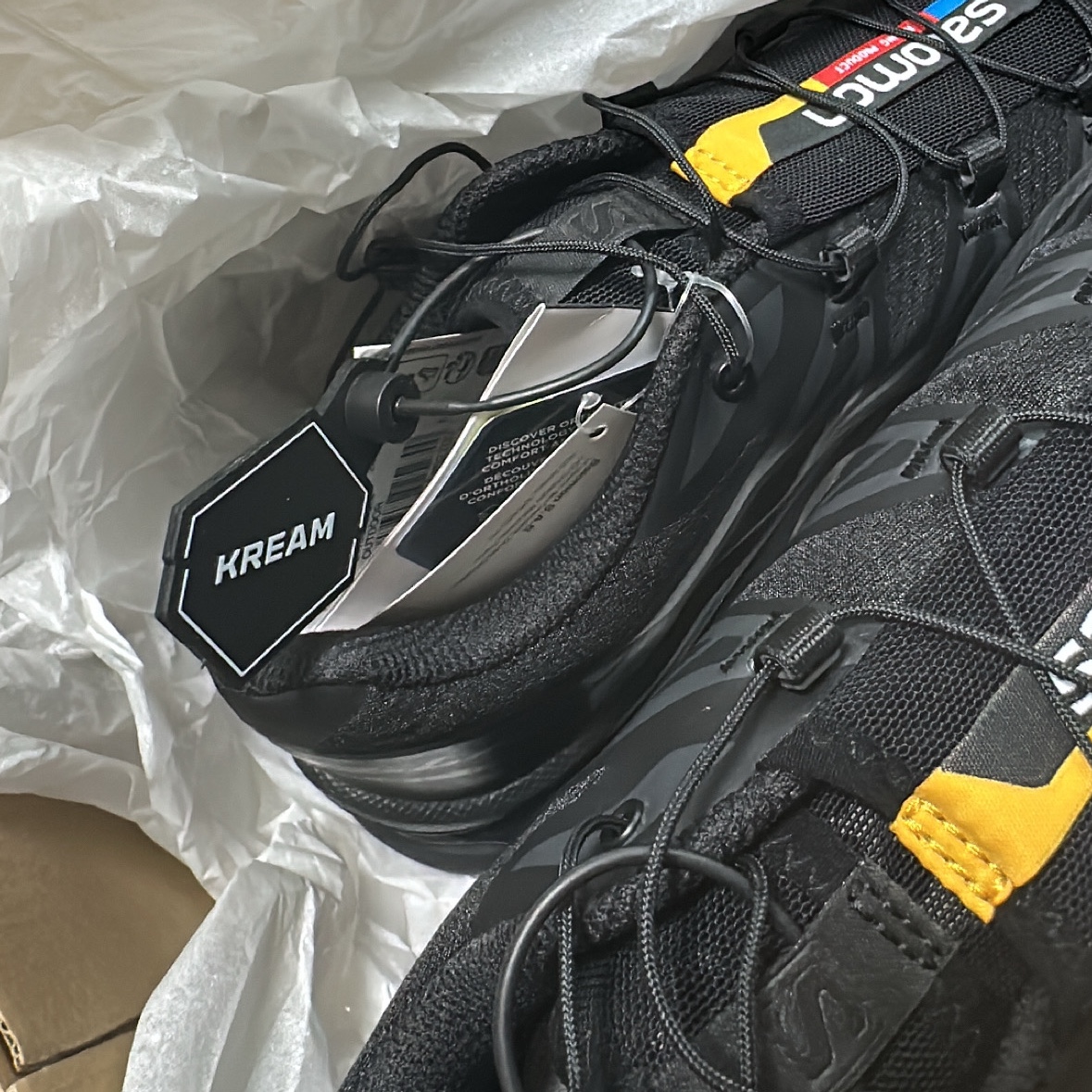 Salomon XT-6 ADV Black 착용 스타일