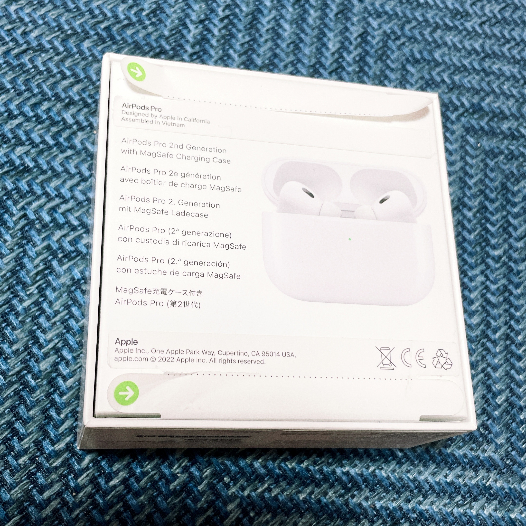 Apple AirPods Pro 2nd Gen (Korean Ver.) 착용 스타일 - 3