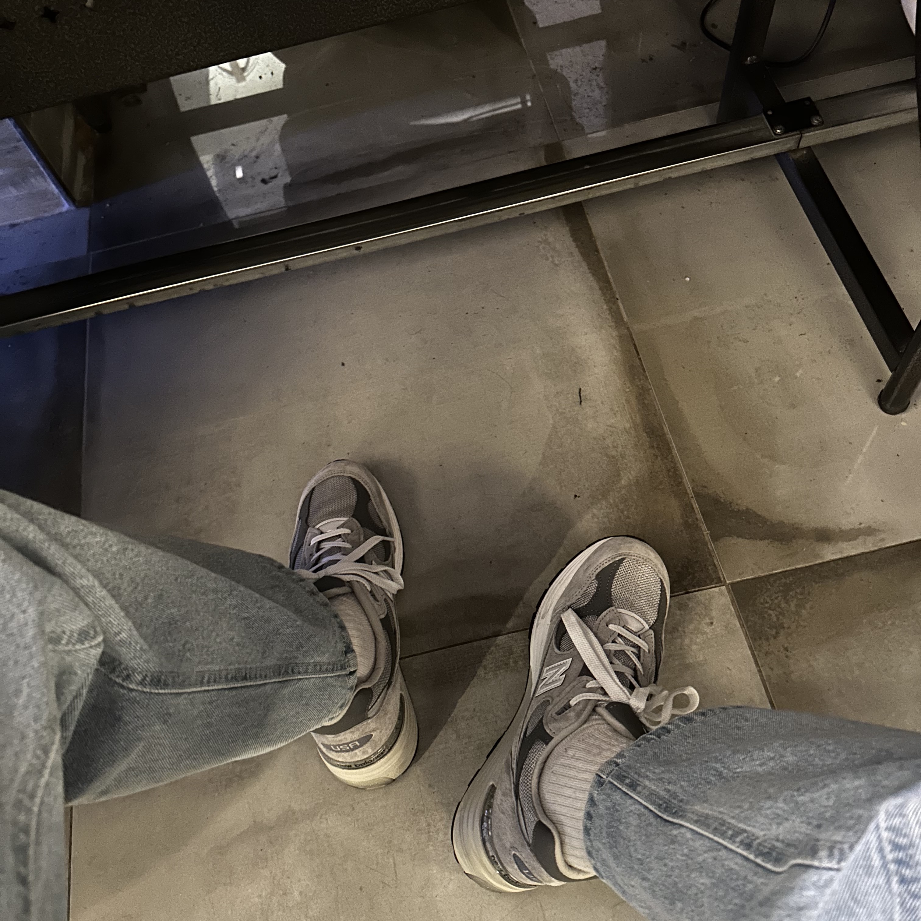 New Balance 992 Made in USA Grey - D Standard 착용 스타일