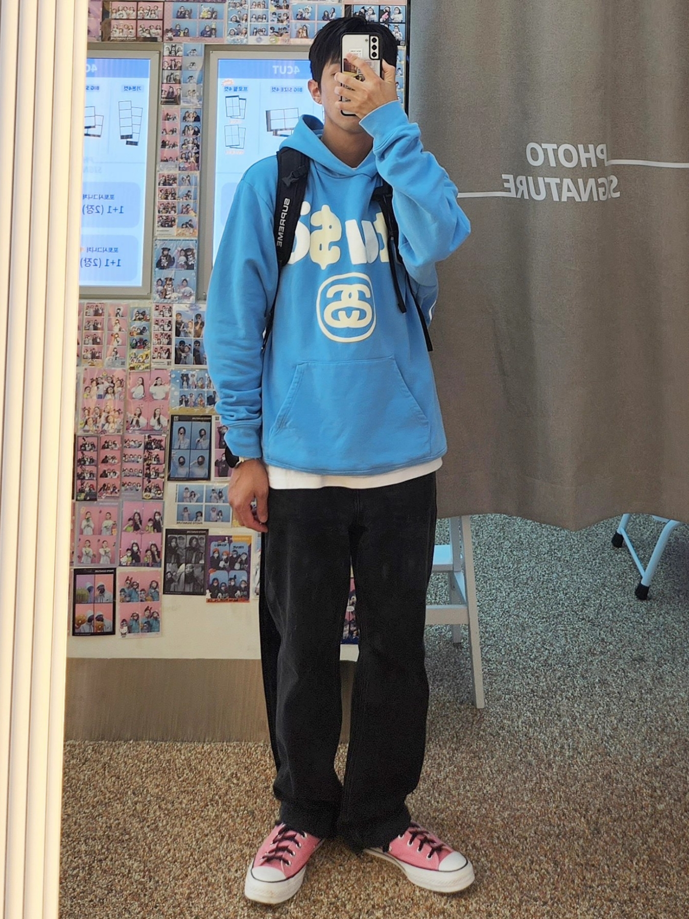 Stussy x Cactus Plant Flea Market 8 Ball Pigment Dyed Hoodie Blue, Supreme Backpack Black - 22FW 착용 스타일 - 1