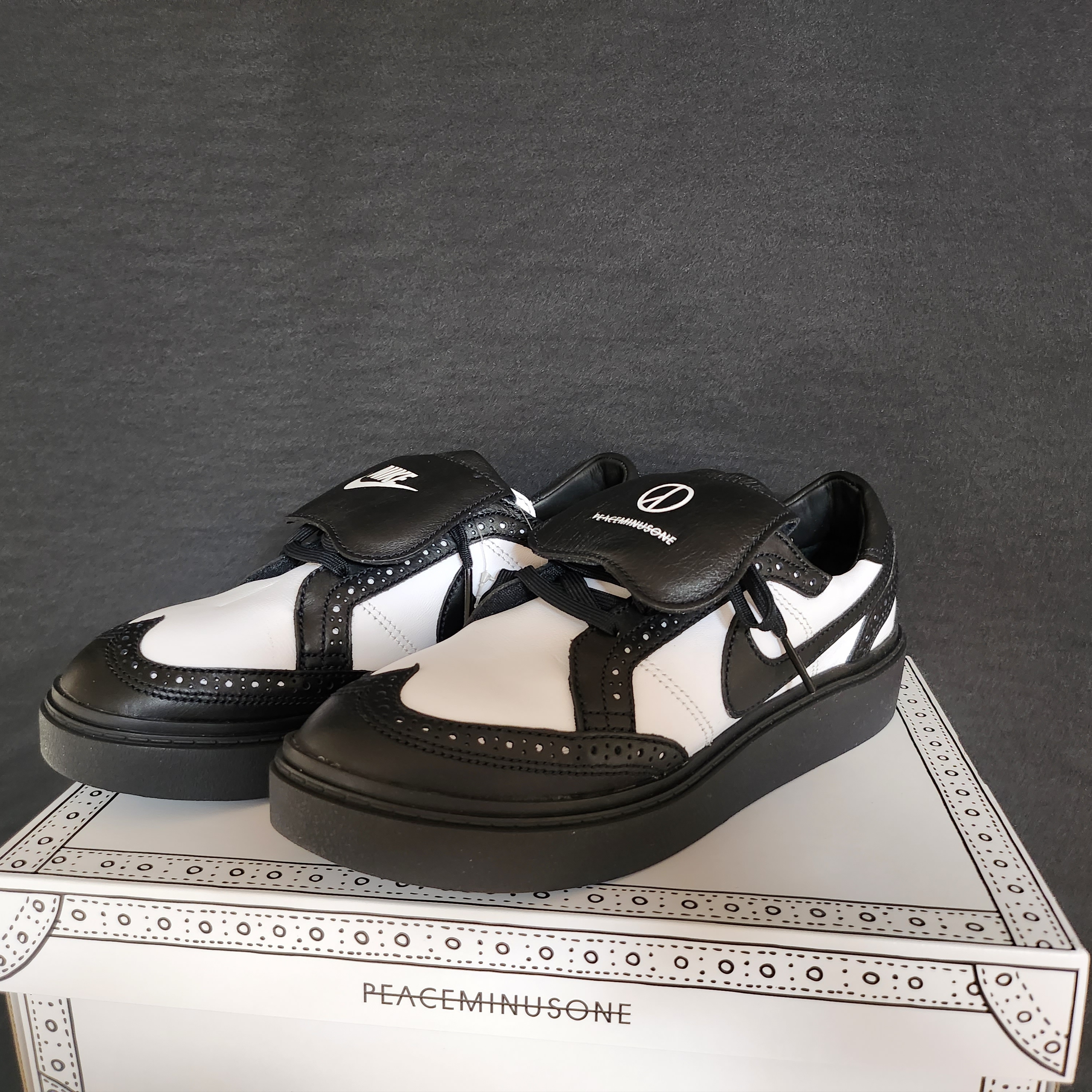 Nike x Peaceminusone Kwondo1 Black and White 착용 스타일
