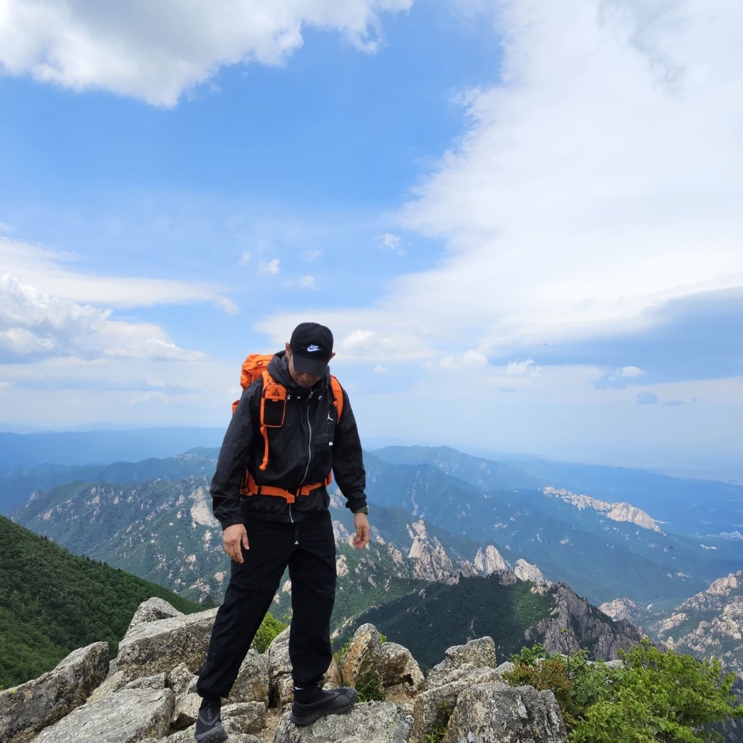 Nike ACG Zip-Off Trail Pants Black - Asia, Nike ACG 36 Backpack Safety Orange 착용 스타일 - 2