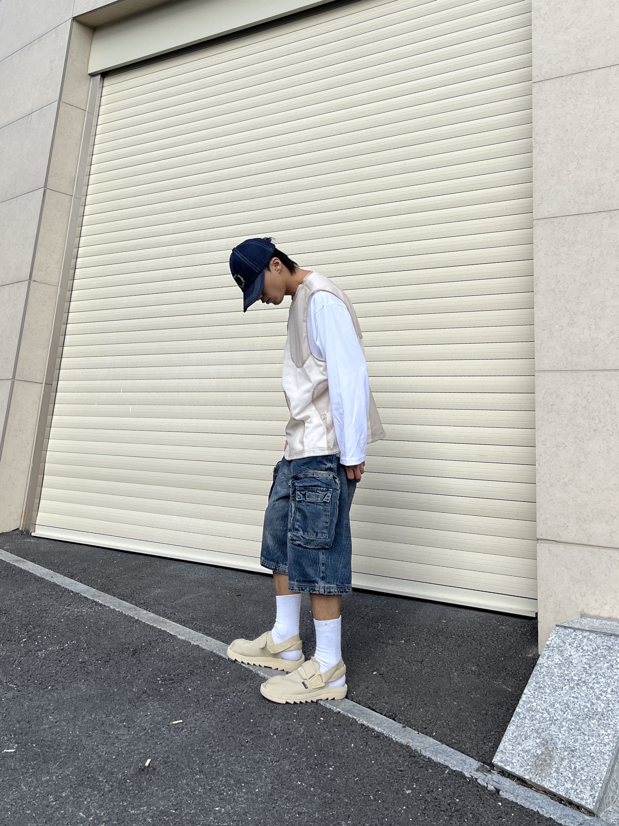 Matin Kim Denim Circle Logo Ball Cap Blue 착용 스타일 - 2