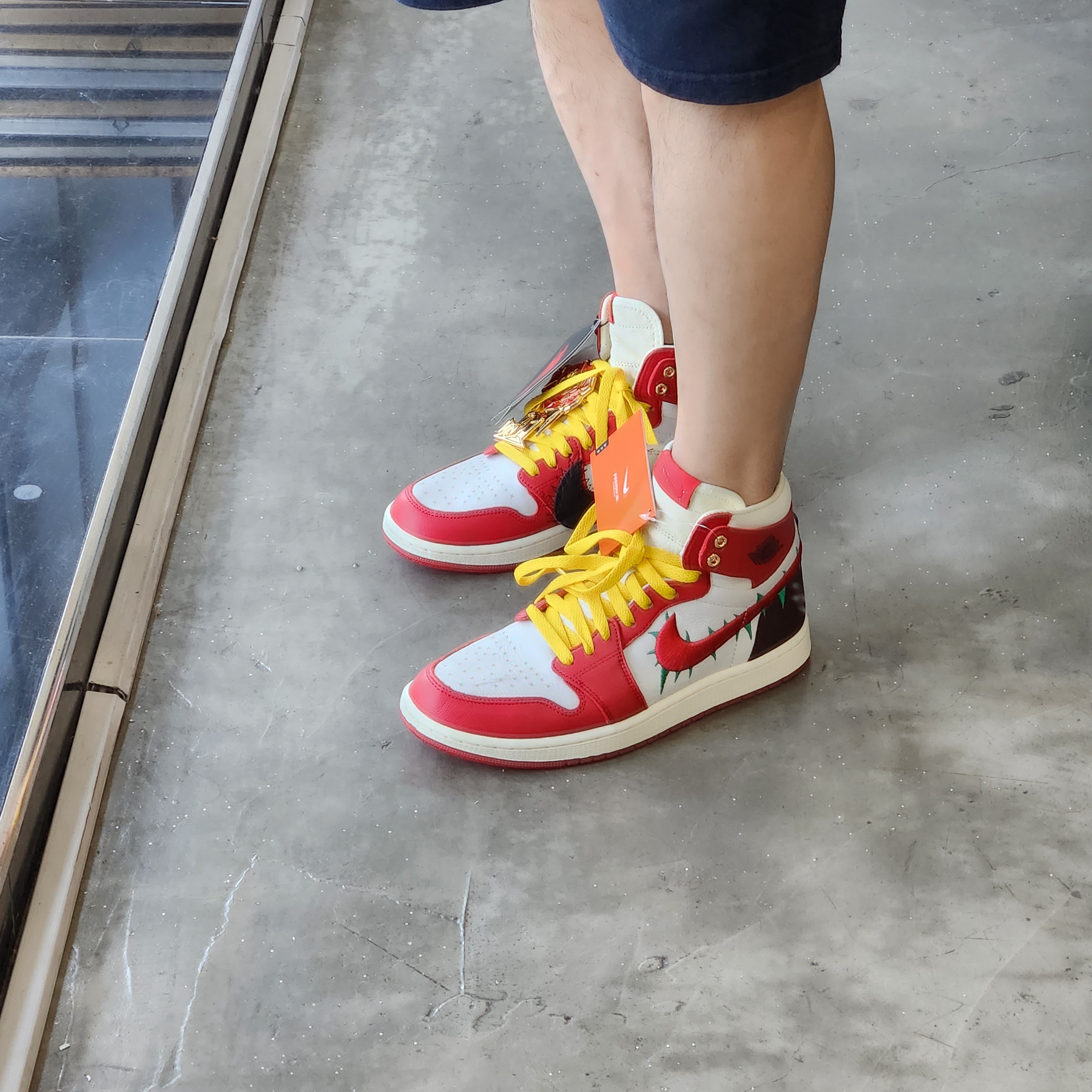 (W) Jordan 1 x Teyana Taylor Zoom CMFT 2 Gym Red 착용 스타일 - 5