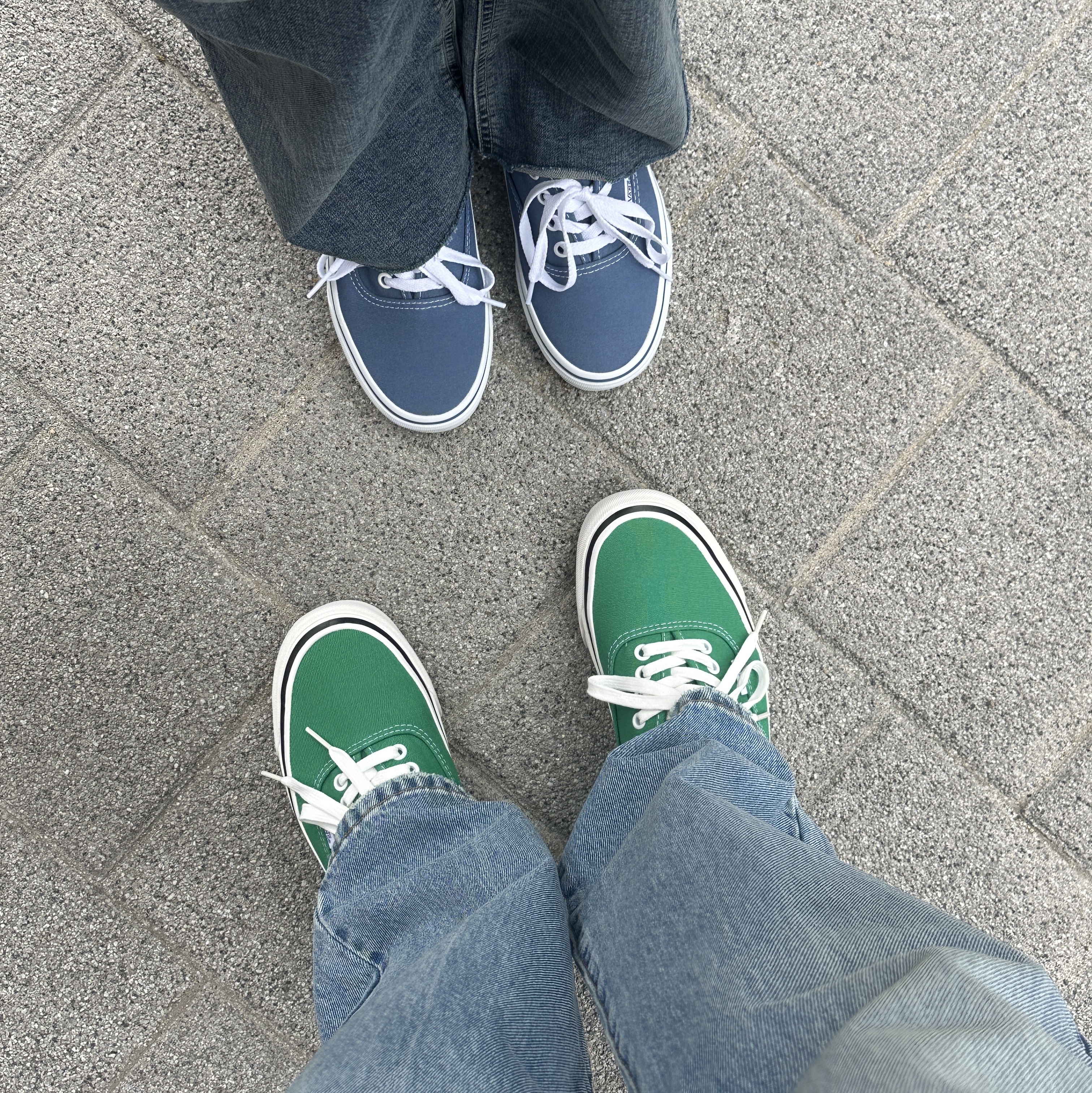 Vans Authentic 44 DX Anaheim Factory Emerald Green, Vans Authentic Navy 착용 스타일