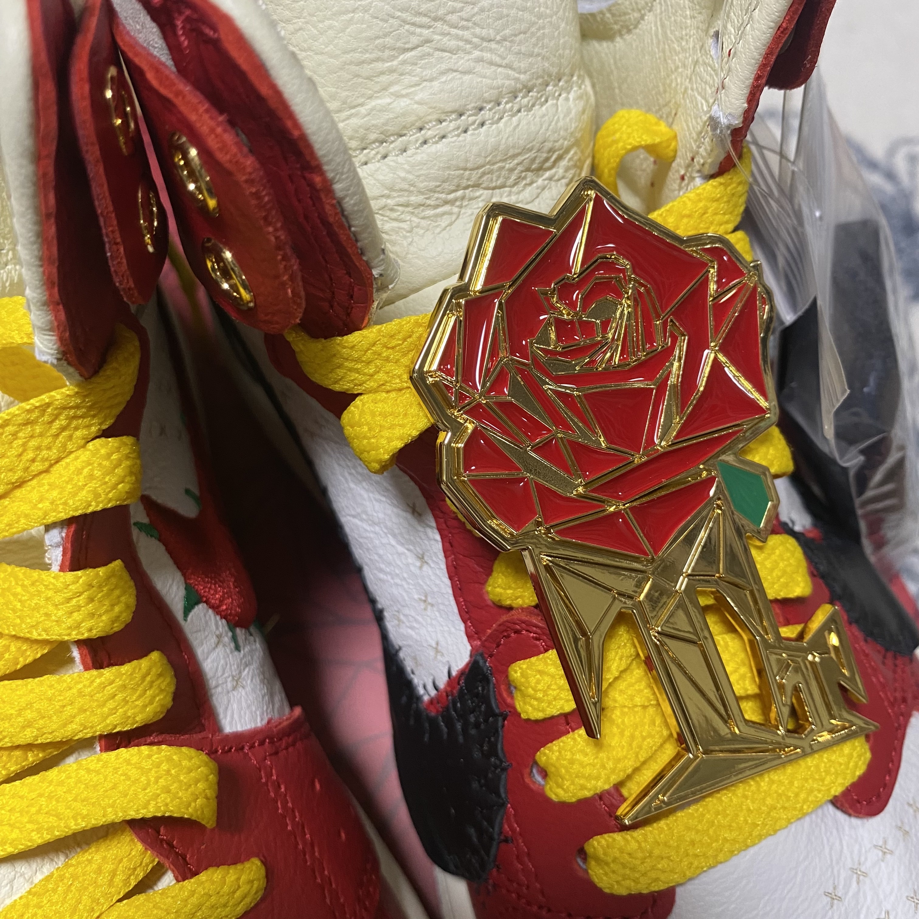 (W) Jordan 1 x Teyana Taylor Zoom CMFT 2 Gym Red 착용 스타일 - 5