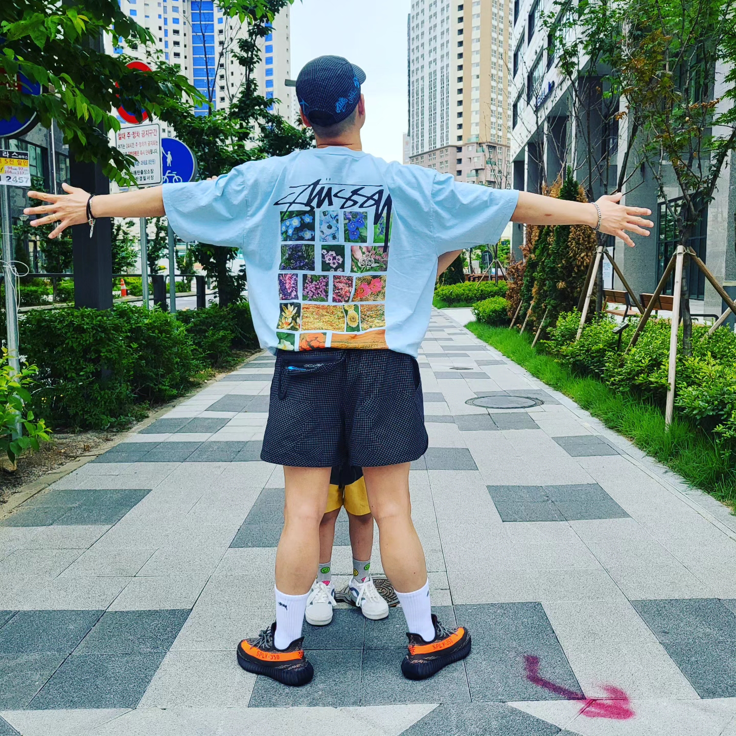 Nike x Off-White NRG Woven Shorts Black - Asia, Nike x Off-White NRG Hat Black 착용 스타일 - 4