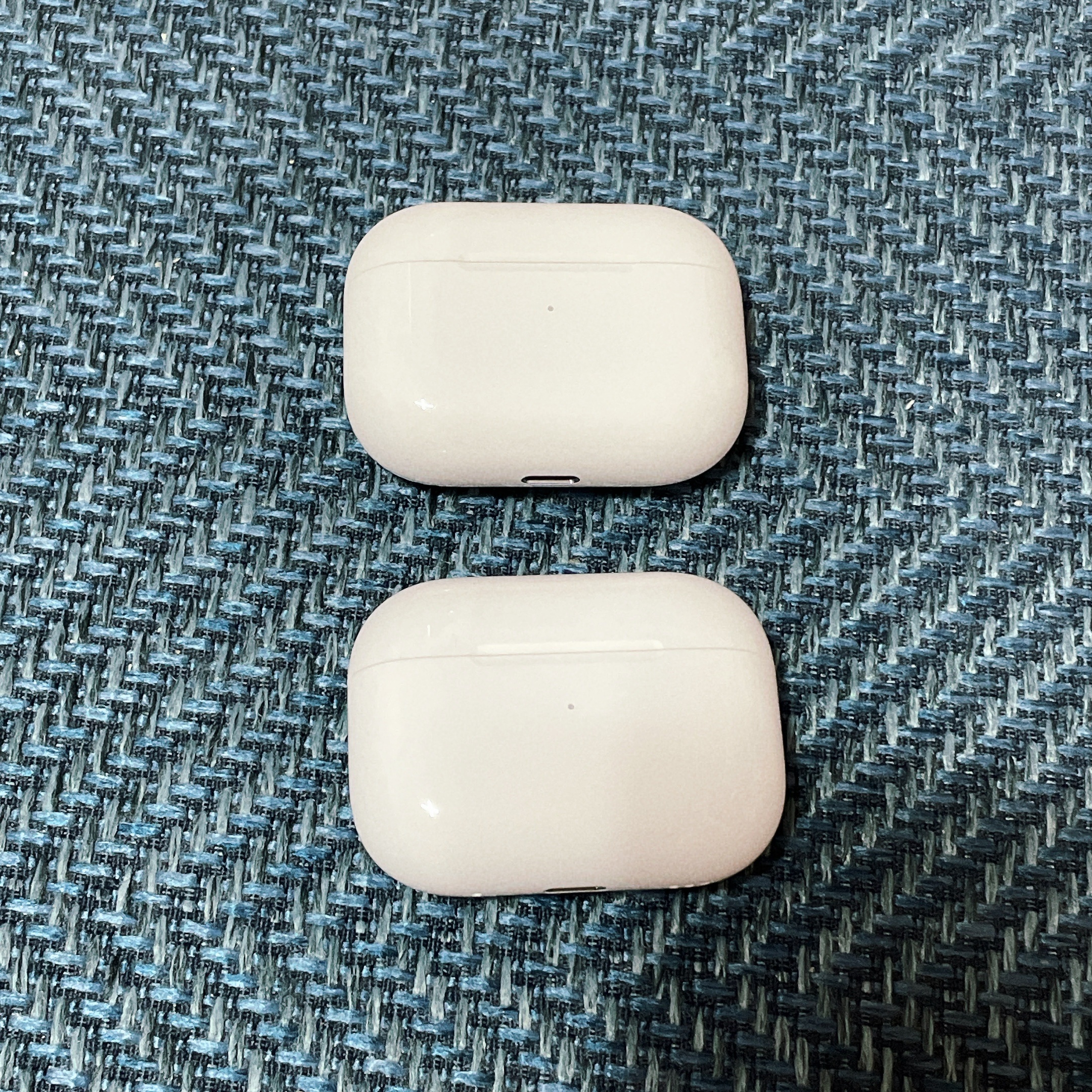 Apple AirPods Pro 2nd Gen (Korean Ver.) 착용 스타일 - 1