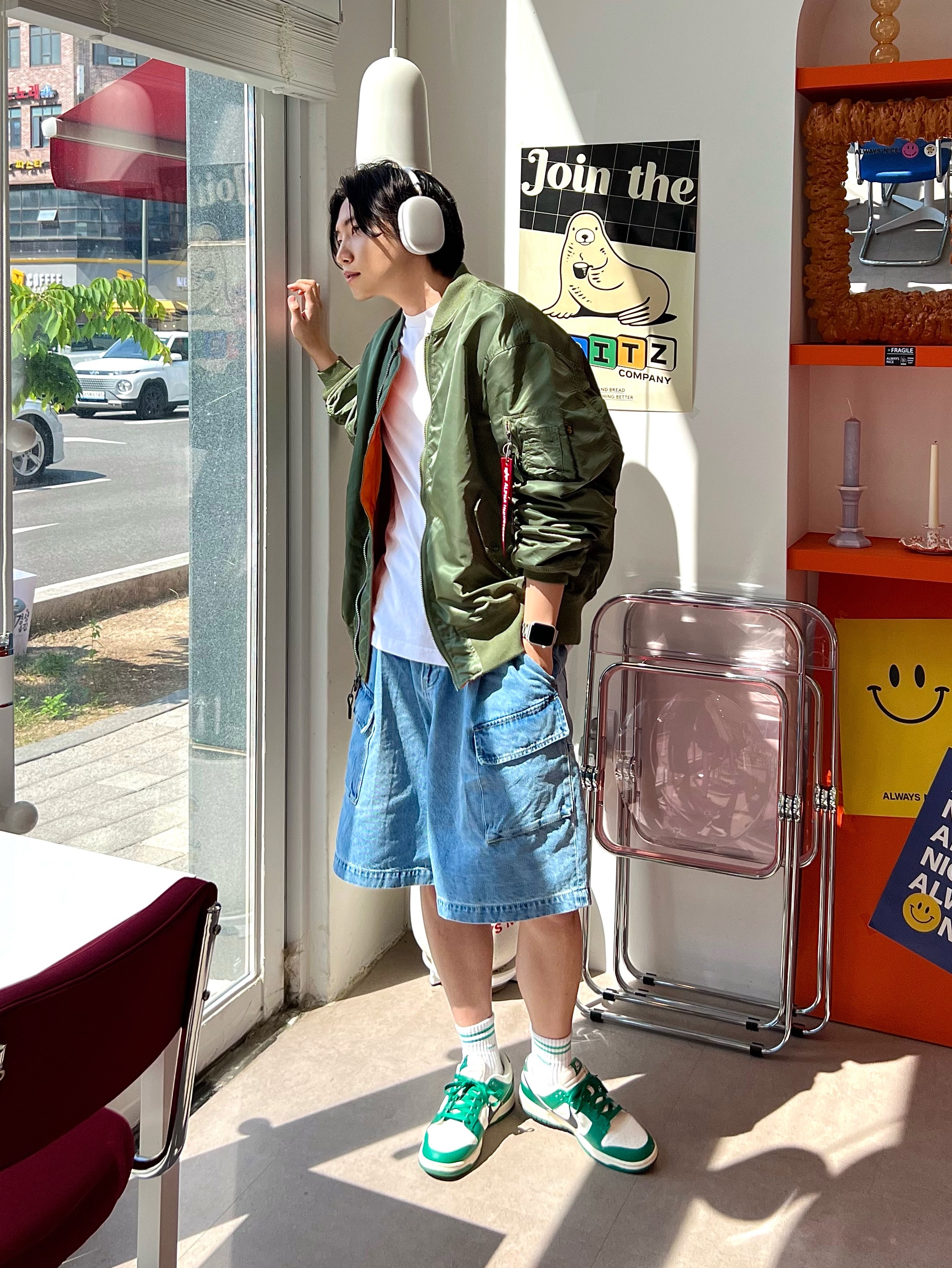 Apple AirPods Max Lightning Silver (Korean Ver.), Nike Dunk Low Retro SE Jackpot Malachite 착용 스타일 - 1