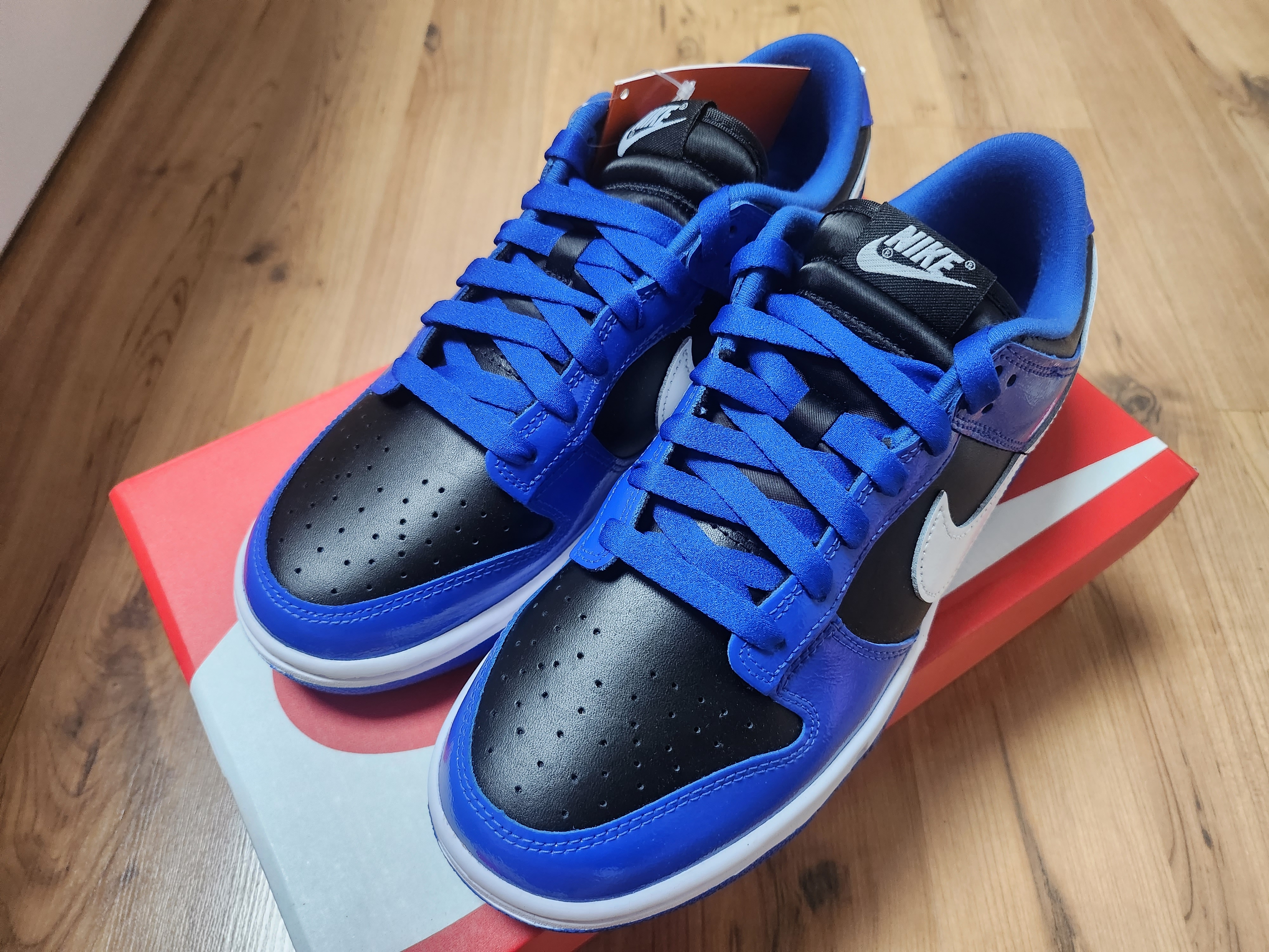 (W) Nike Dunk Low Essential Game Royal 착용 스타일 - 4