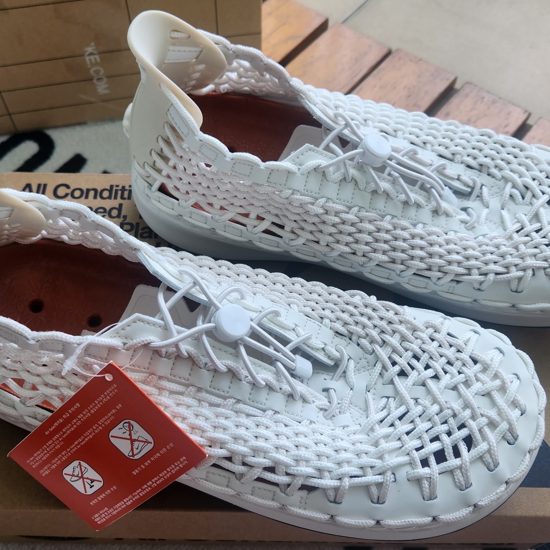 Nike ACG Watercat+ Phantom 착용 스타일 - 4