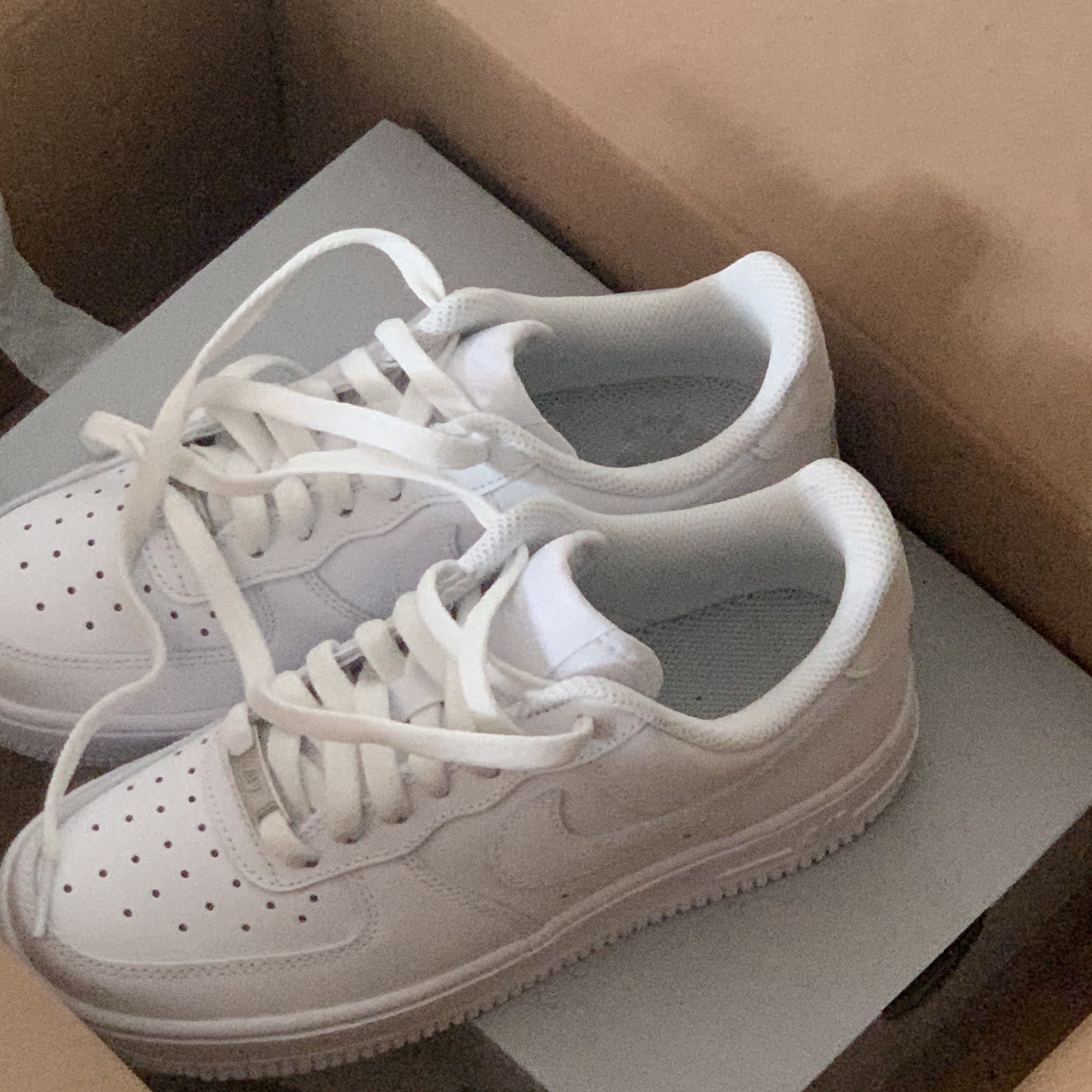 (W) Nike Air Force 1 '07 Low White 착용 스타일
