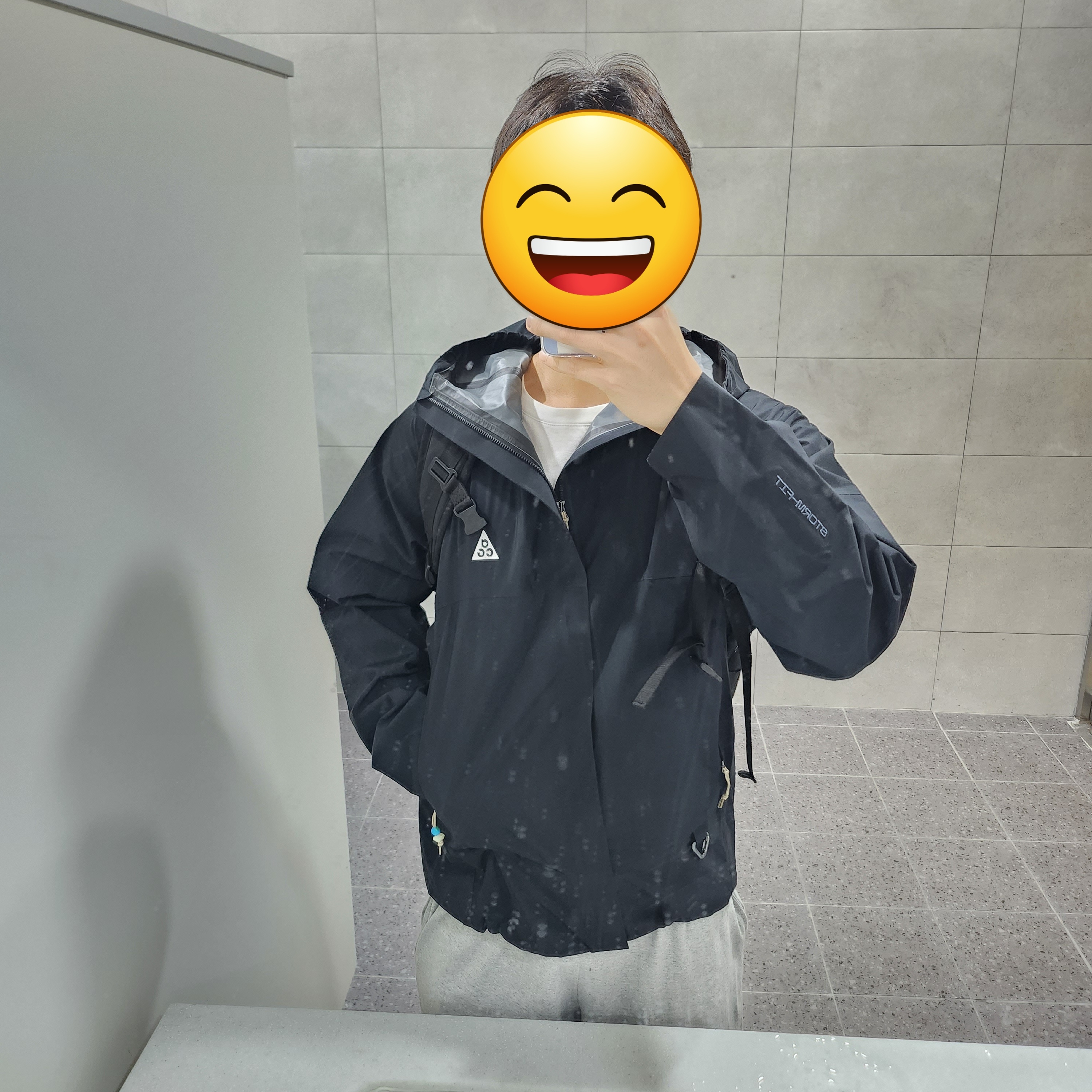 Nike ACG Storm-Fit ADV Cascade Rains Full Zip Jacket Black - Asia 착용 스타일
