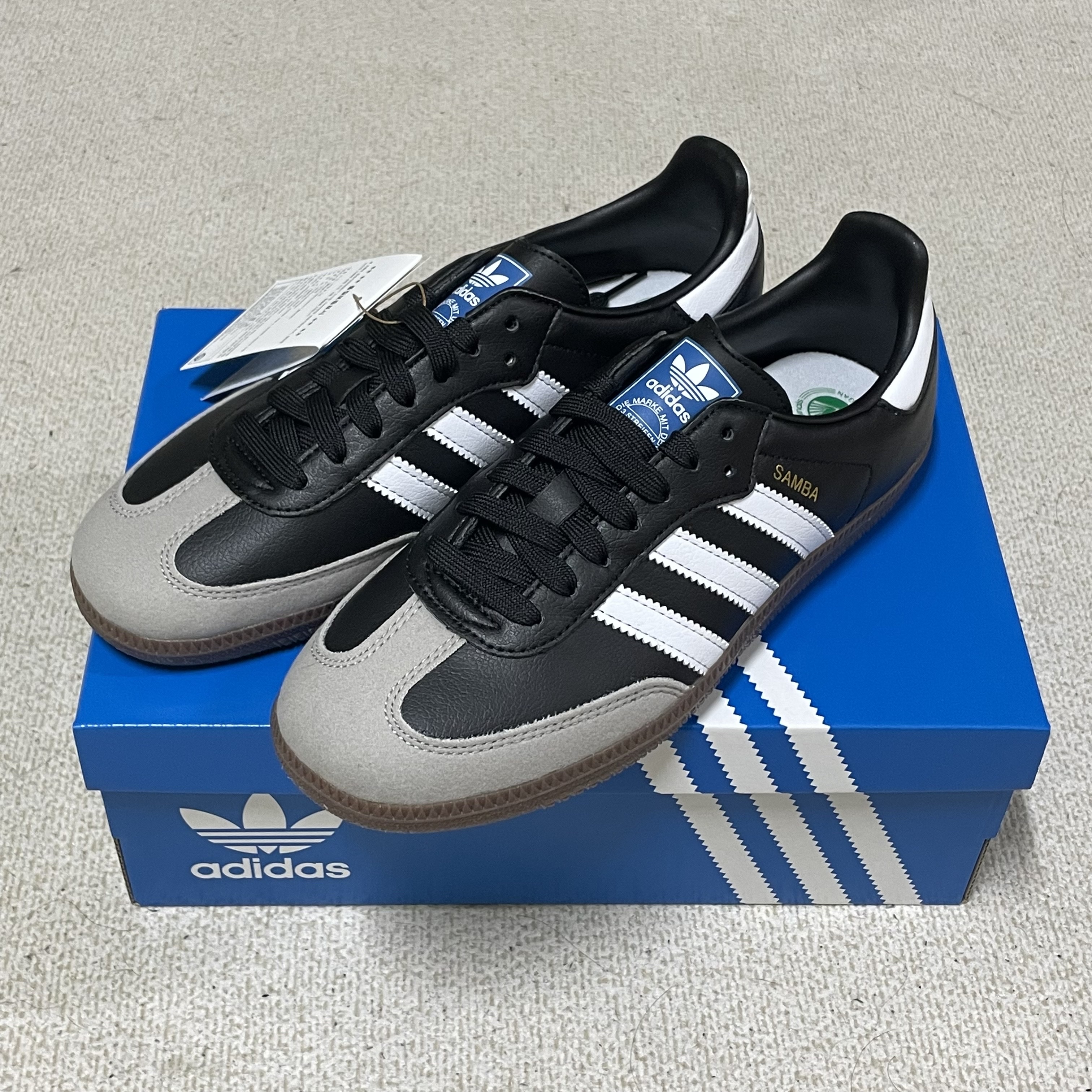 Adidas Samba Vegan Black White 착용 스타일