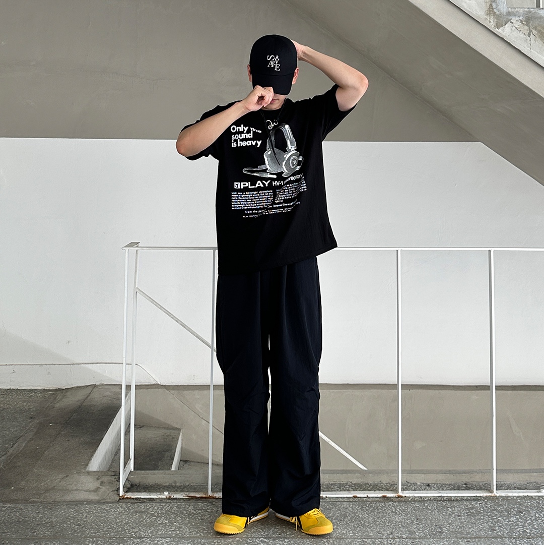 Onitsuka Tiger Mexico 66 Yellow Black, Our Legacy Ladon Leather Keychain Black 착용 스타일