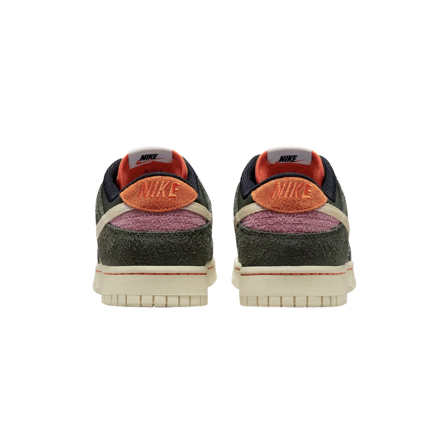 Nike Dunk Low Retro SE Sequoia Alabaster 착용 스타일 - 4