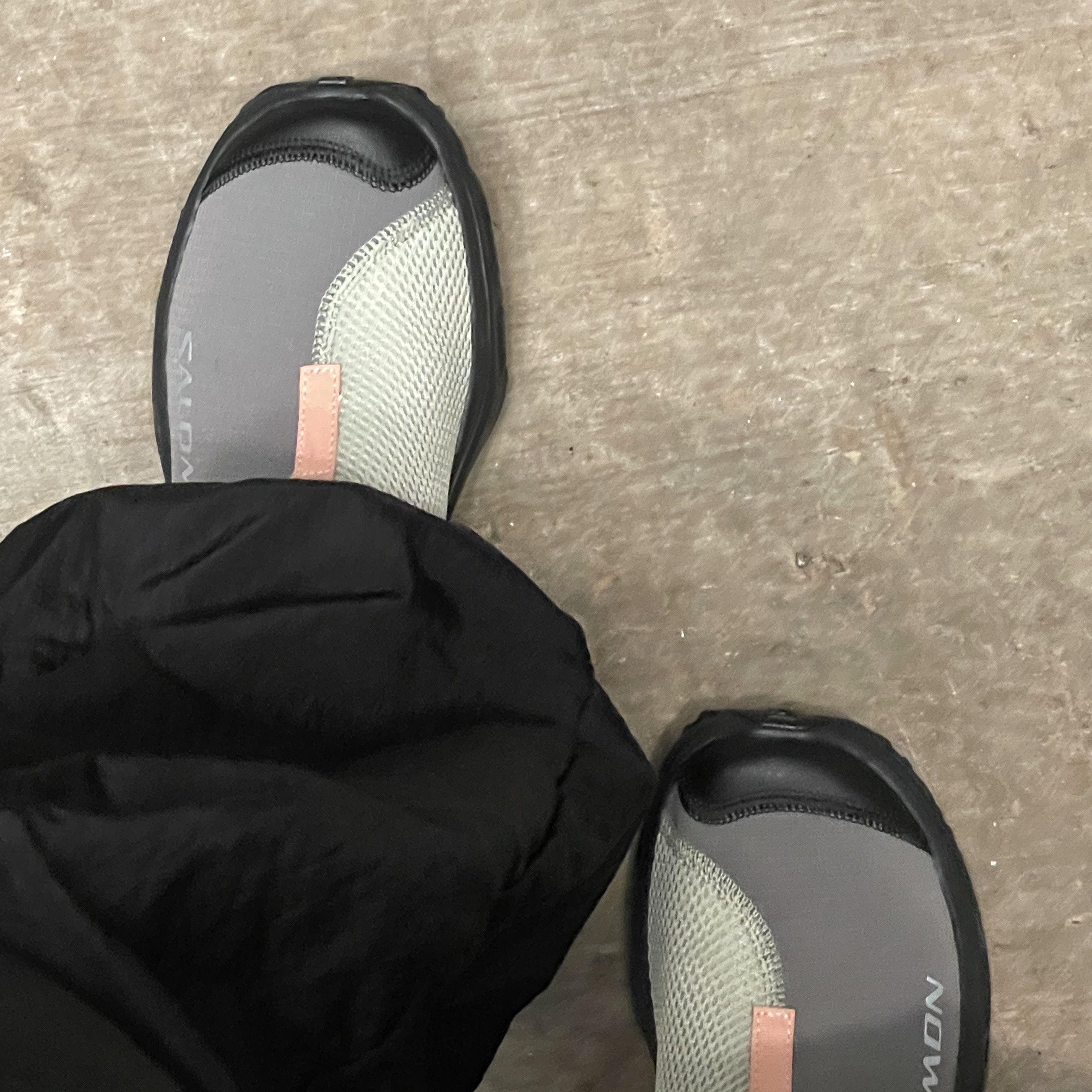 Salomon RX Slide 3.0 Pewter 착용 스타일 - 1