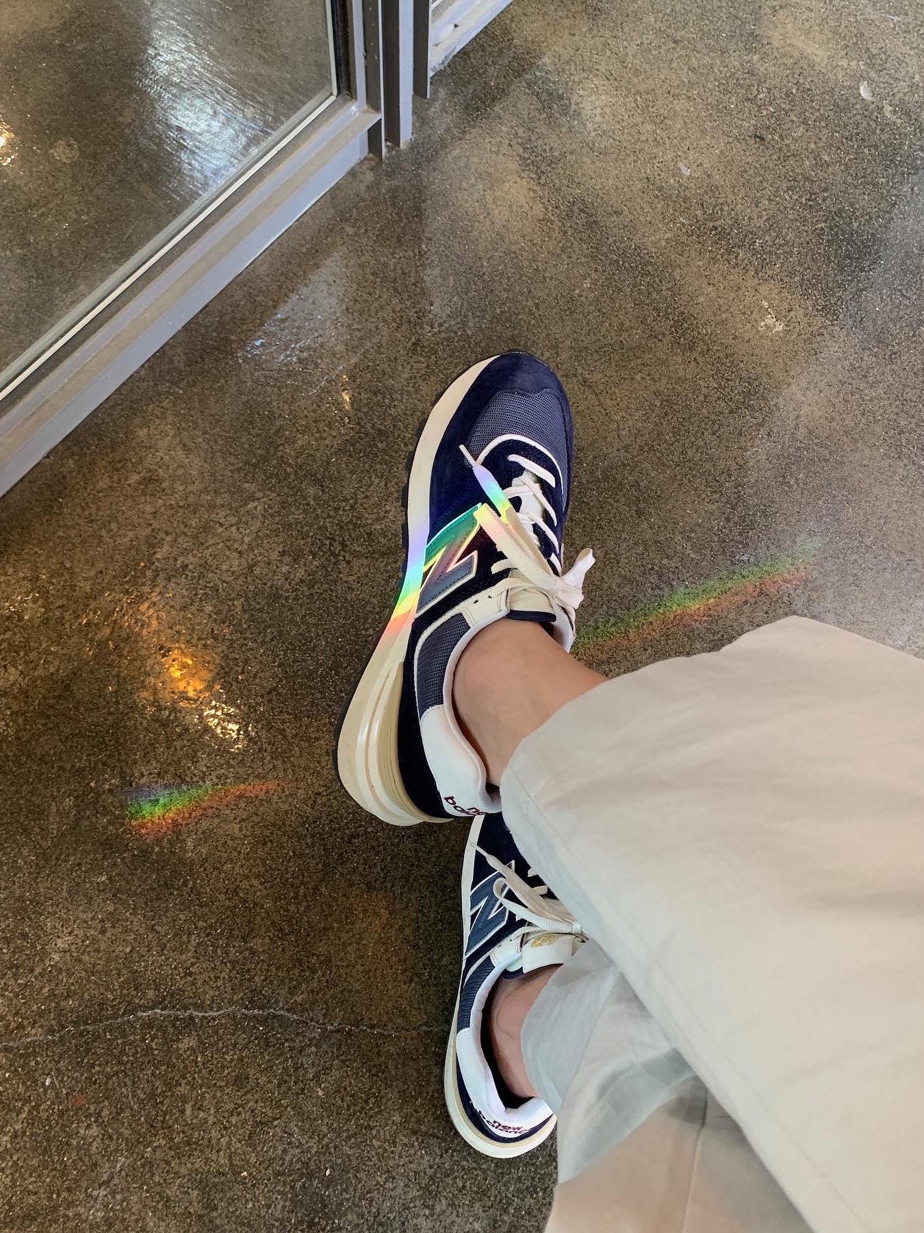 New Balance 574 Legacy Navy 착용 스타일 - 3