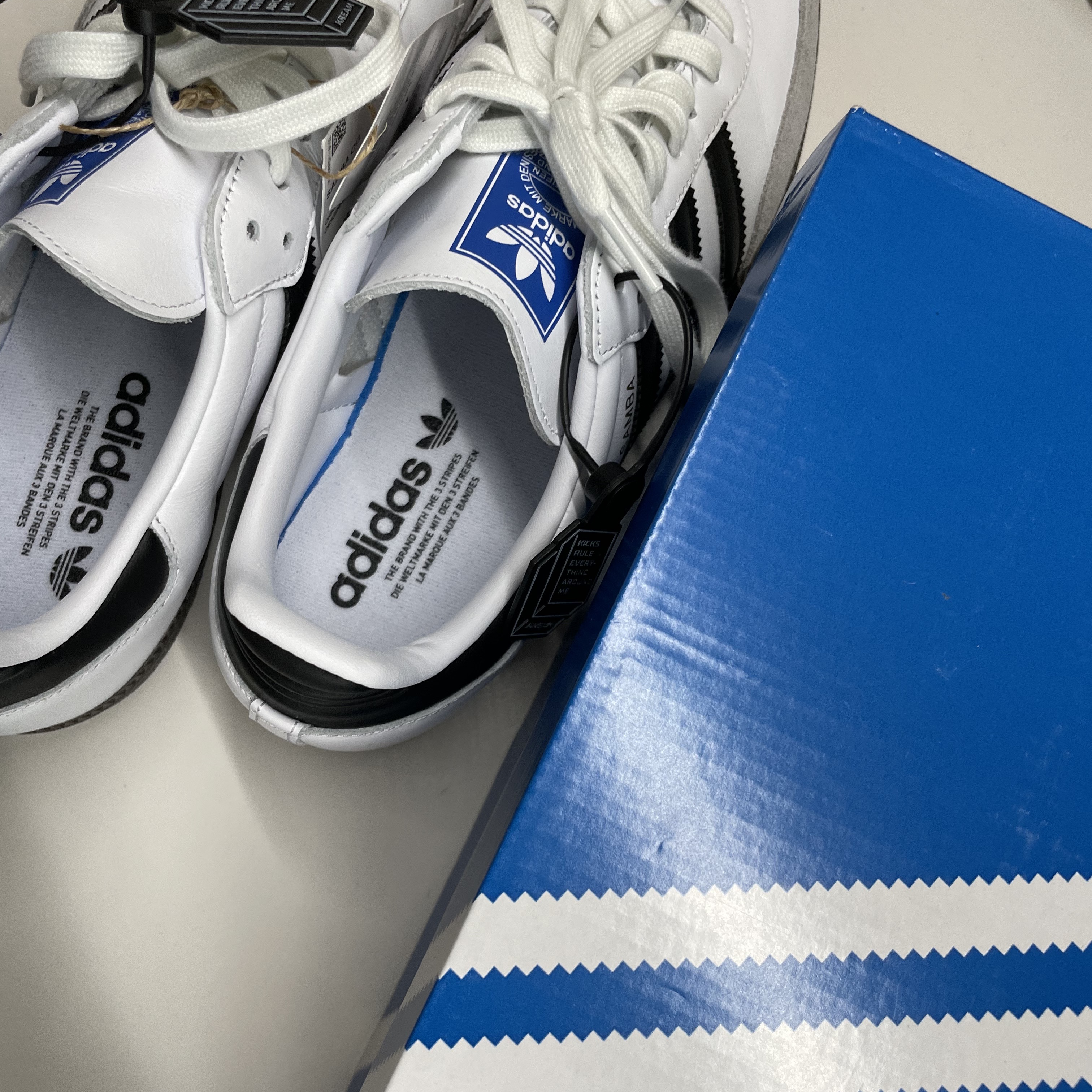 Adidas Samba OG Cloud White 착용 스타일