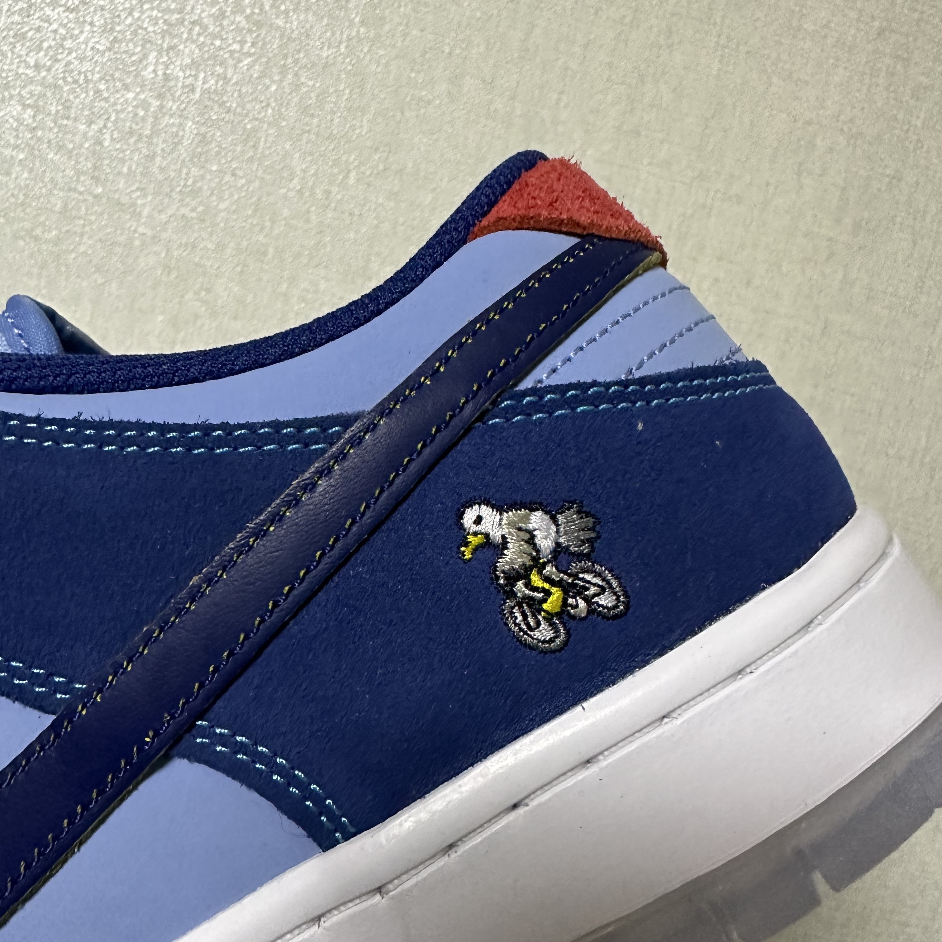 Nike x Why So Sad? SB Dunk Low Pro Coastal Blue 착용 스타일 - 2