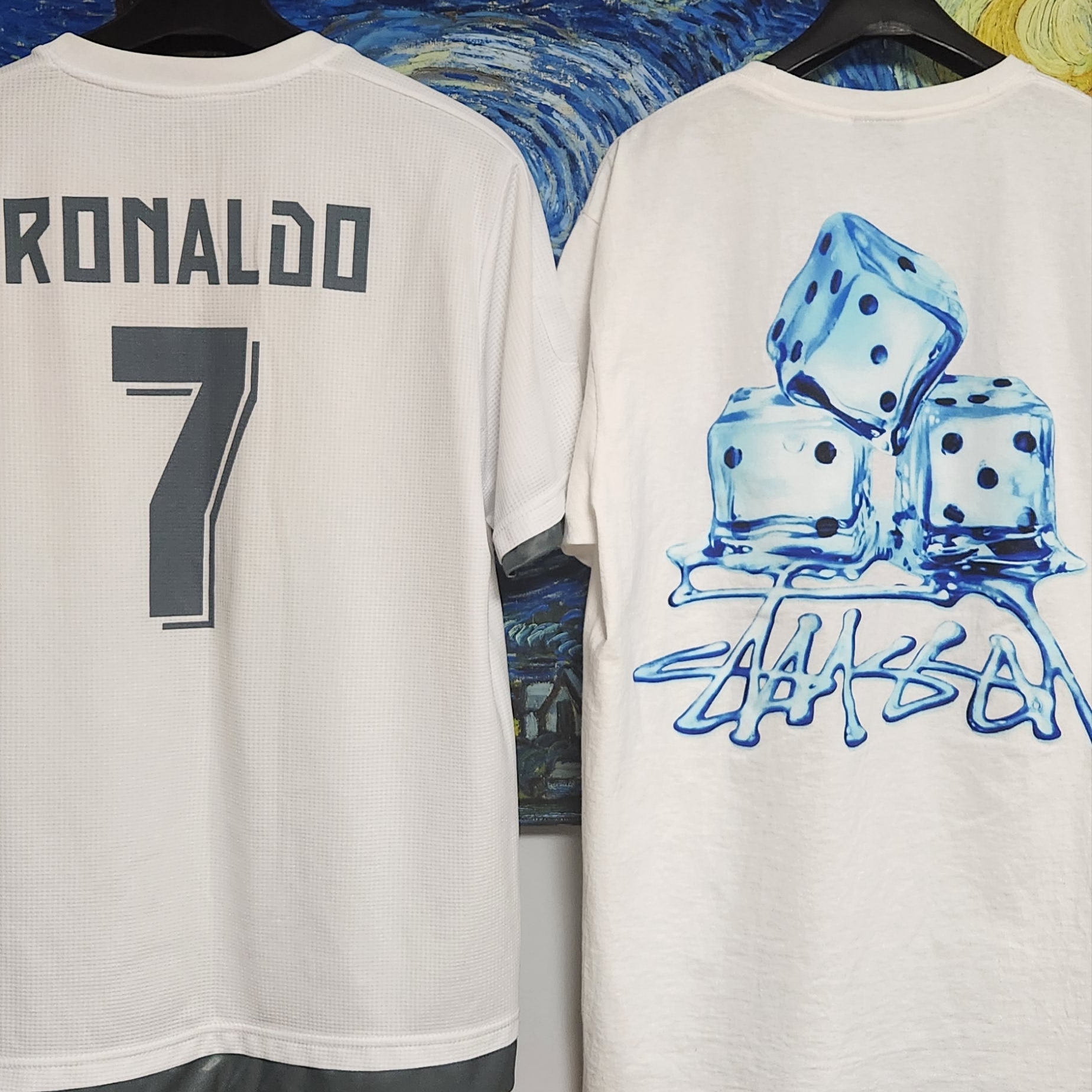 Stussy Melted T-Shirt White 착용 스타일