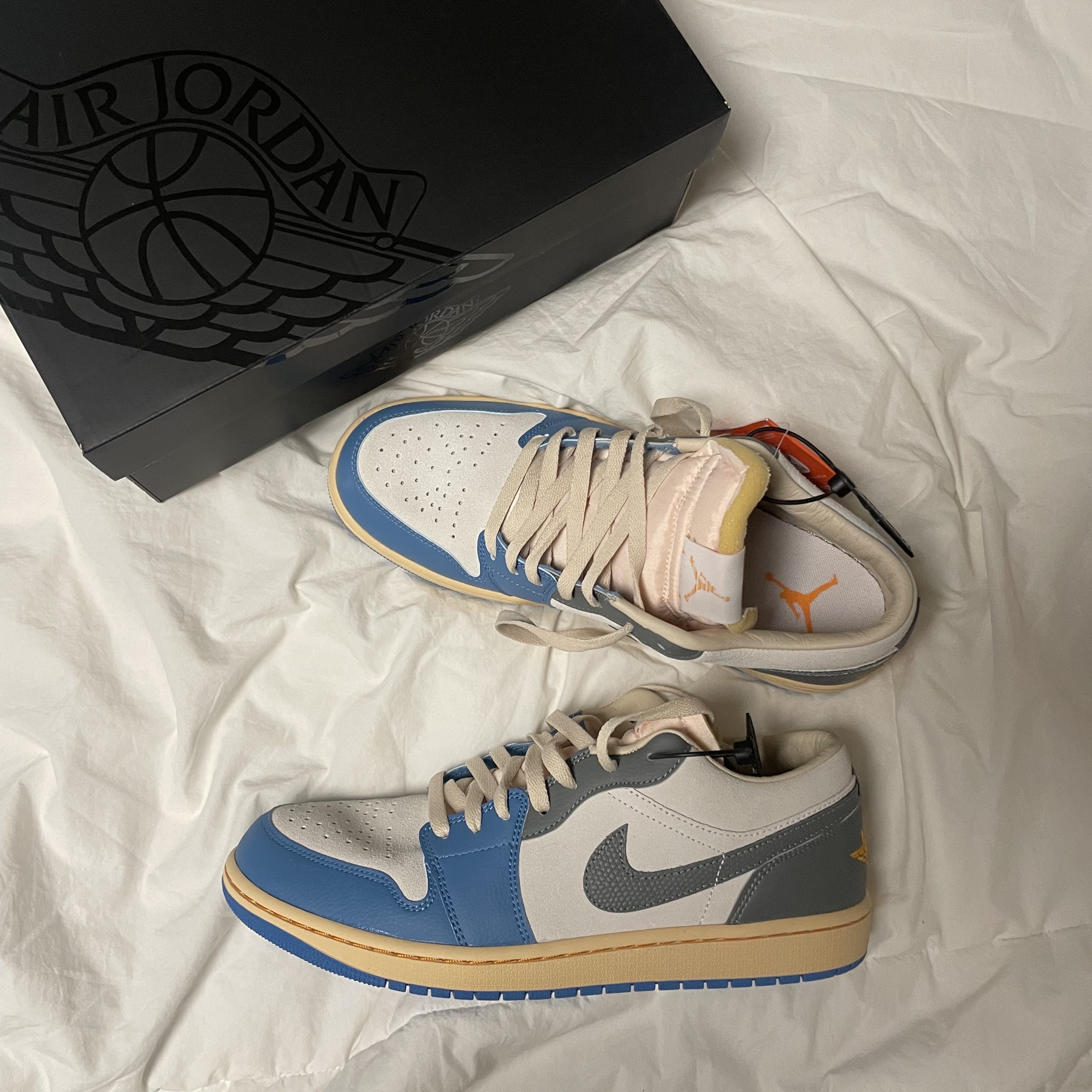 Jordan 1 Low SE Tokyo 96 착용 스타일