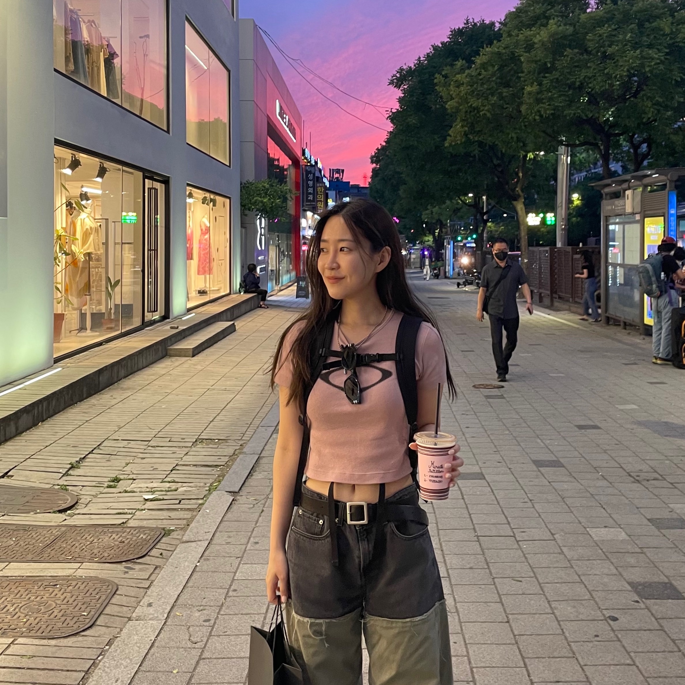 (W) Mischief Rhombus Blur T-Shirt Mini Dusty Pink, Arc'teryx Konseal 15 Backpack Black 착용 스타일 - 2