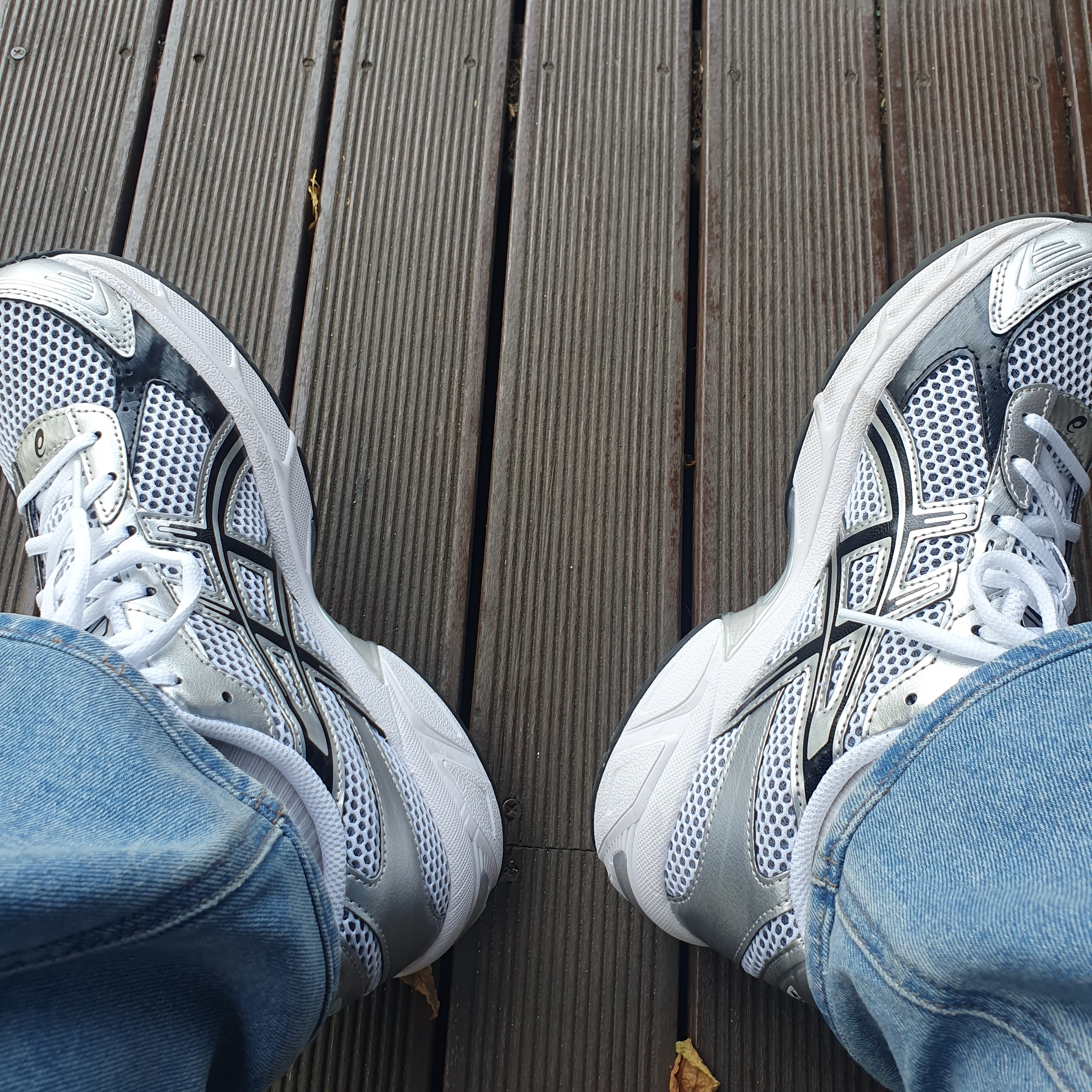 Asics Gel-1130 White Black 착용 스타일