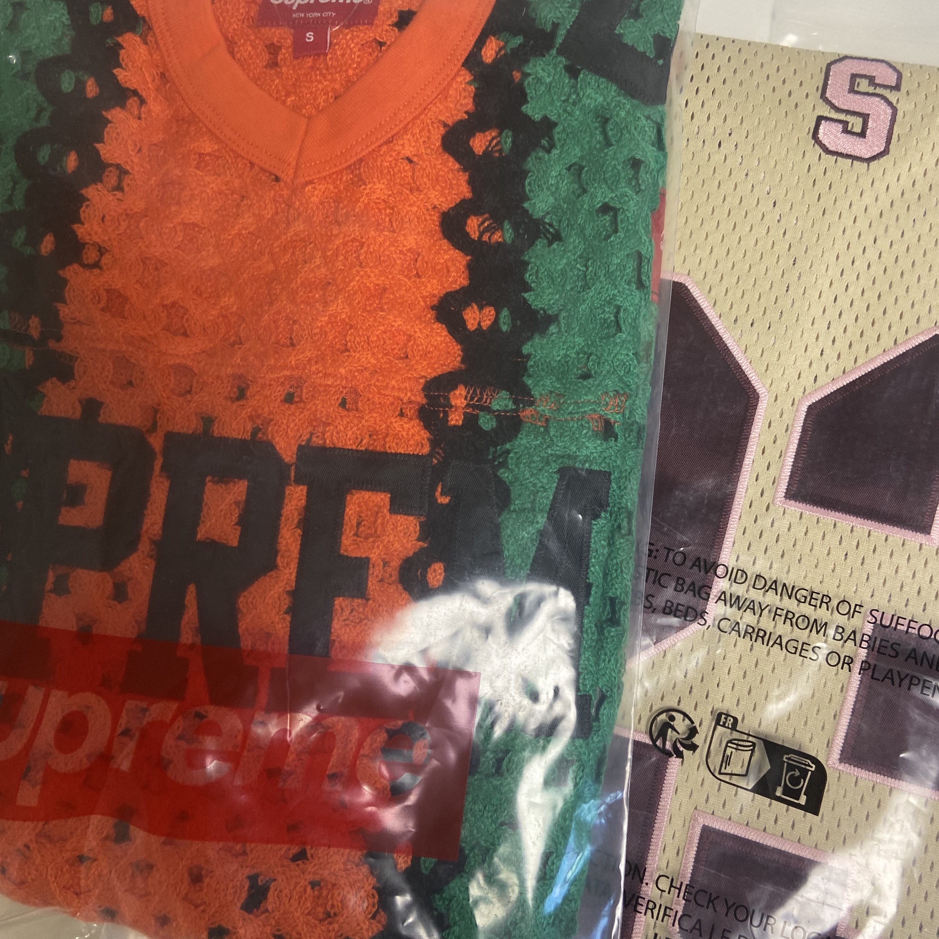 Supreme Crochet Football Jersey Orange - 23SS, Supreme Perfect Season Football Jersey Gold - 23SS 착용 스타일