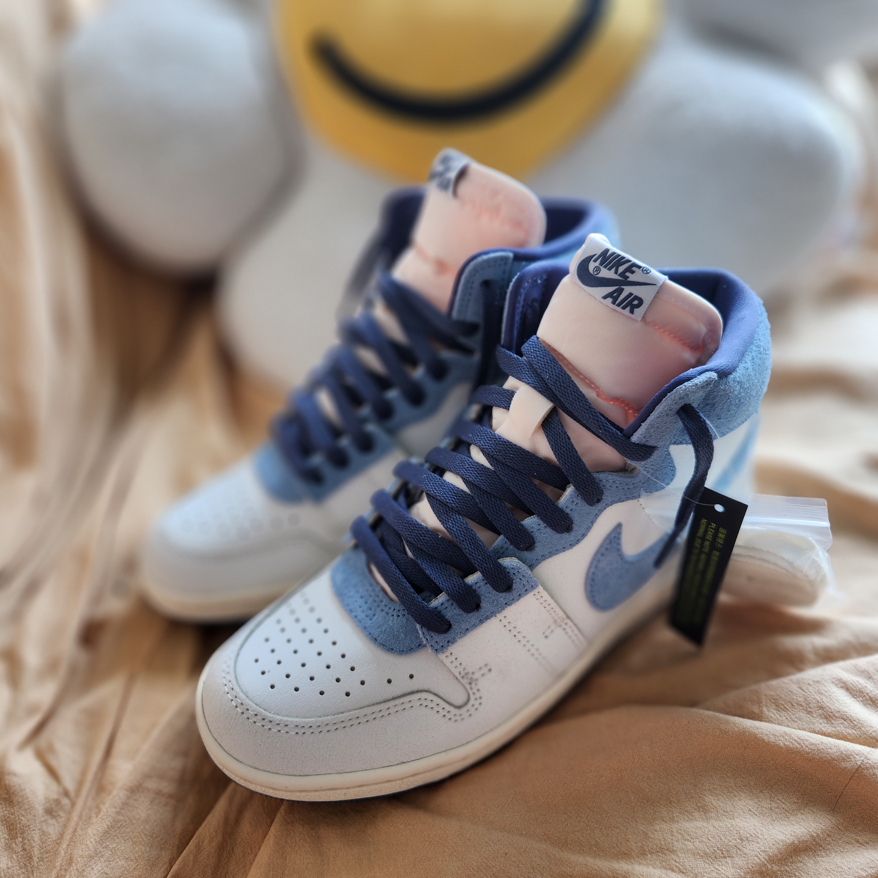 Jordan Air Ship PE SP Summit White Diffused Blue 착용 스타일