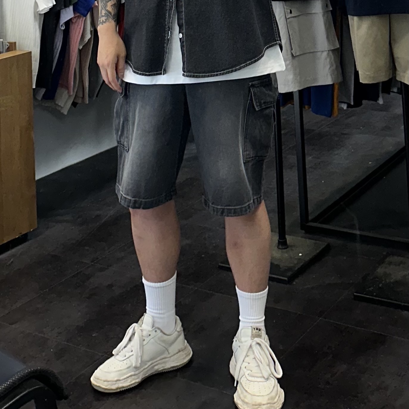 Maison Mihara Yasuhiro Wayne OG Sole Leather Low-top Sneakers White 착용 스타일