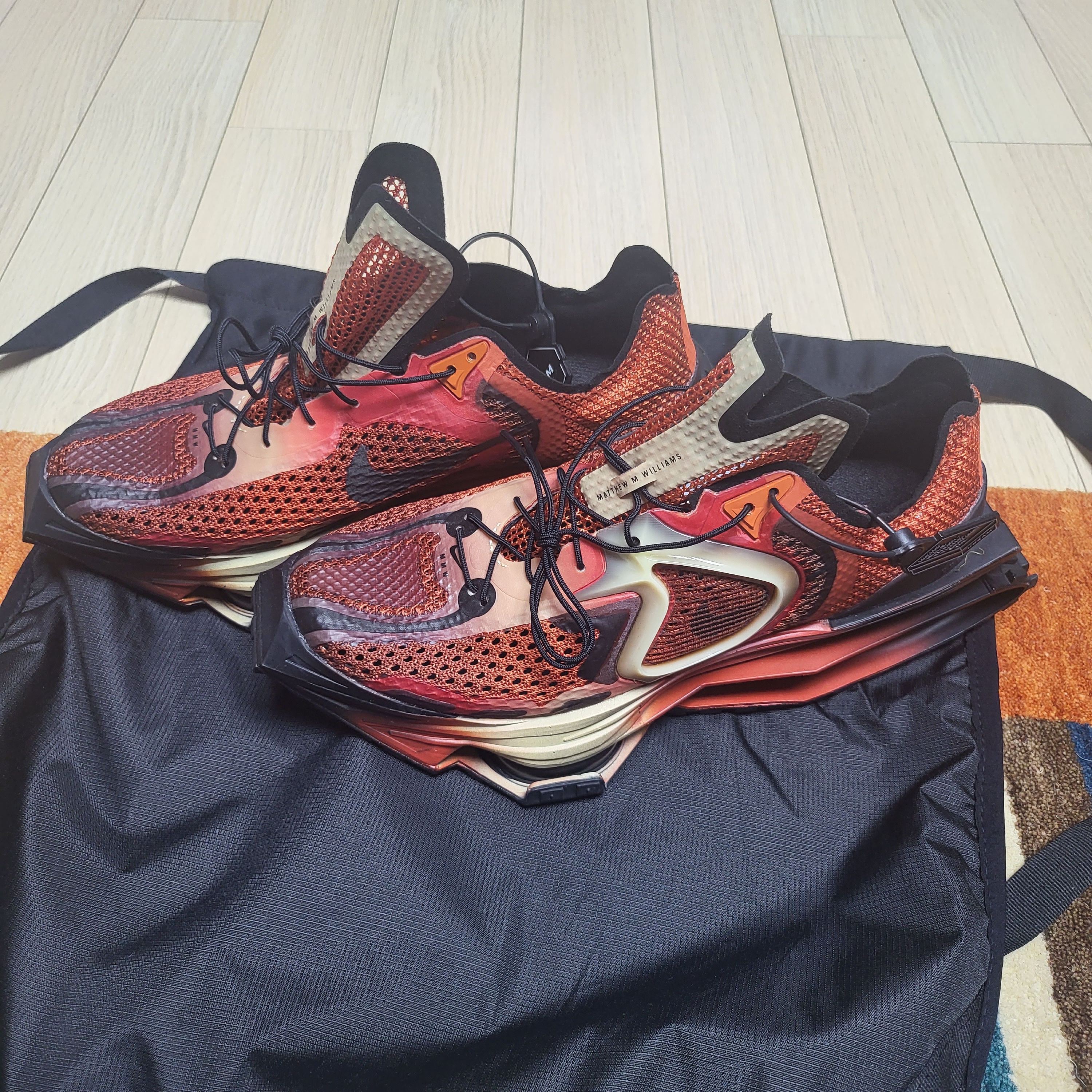 Nike x Matthew M Williams Zoom 004 Rust Factor 착용 스타일 - 3