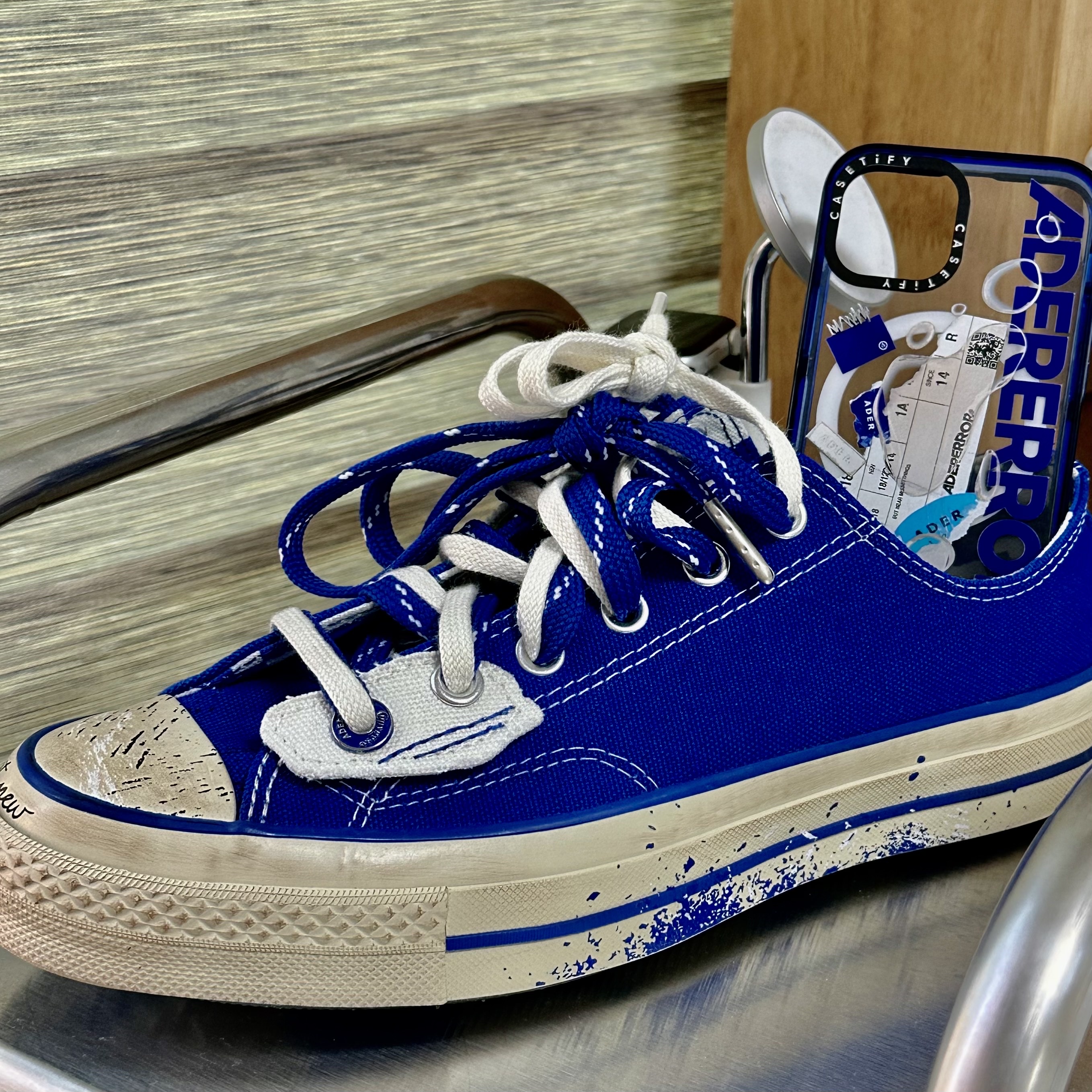 Converse x Ader Error Chuck 70 Ox Imperial Blue 착용 스타일