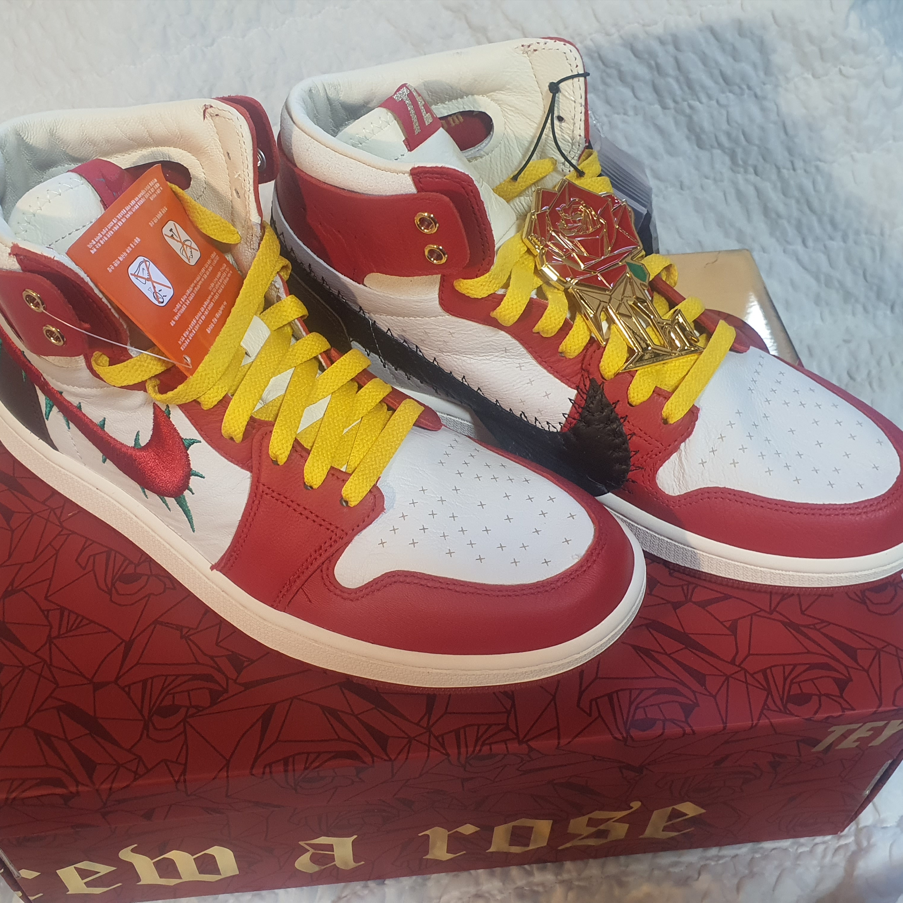 (W) Jordan 1 x Teyana Taylor Zoom CMFT 2 Gym Red 착용 스타일 - 3