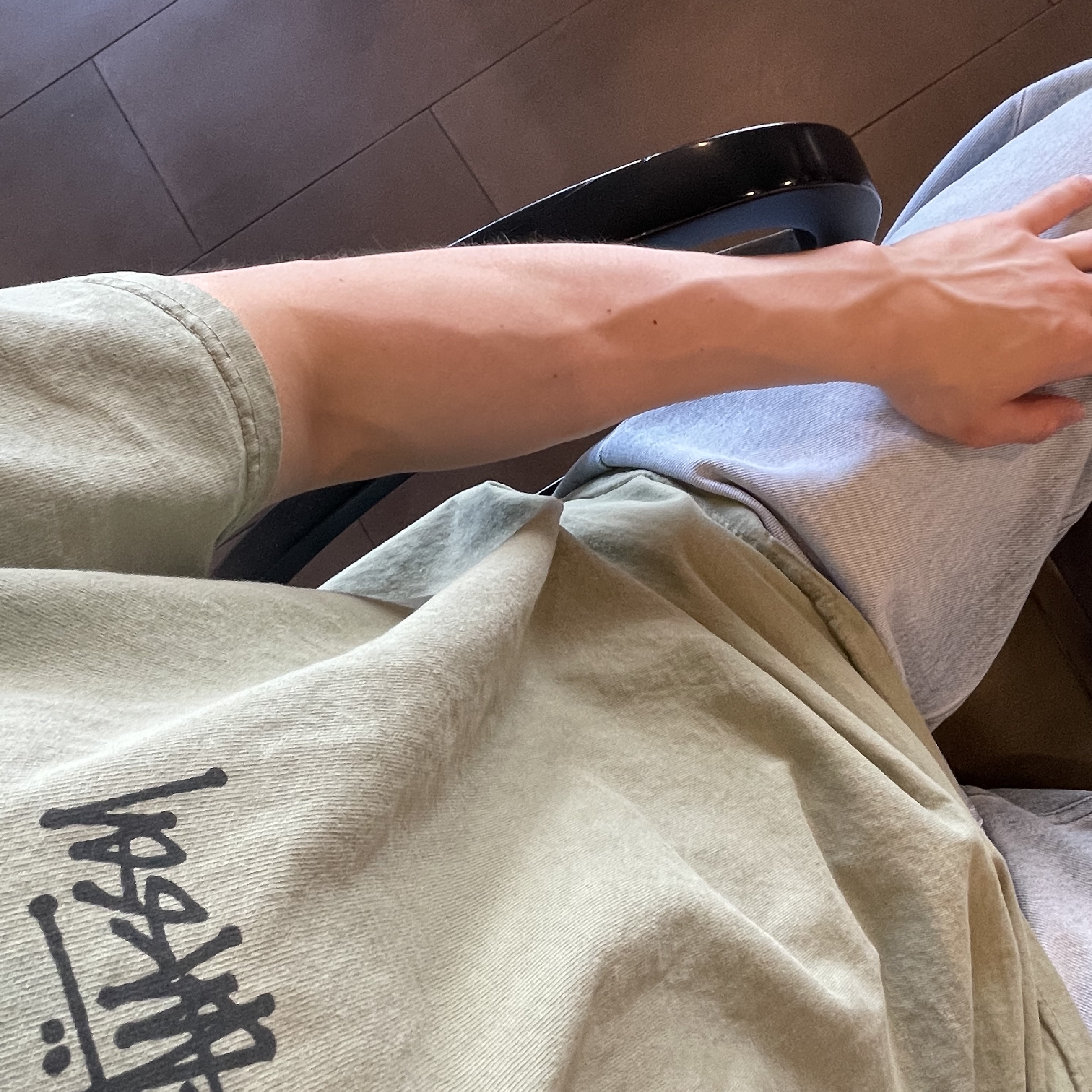 Stussy Basic Stussy Pigment Dyed T-Shirt Artichoke 2023 착용 스타일