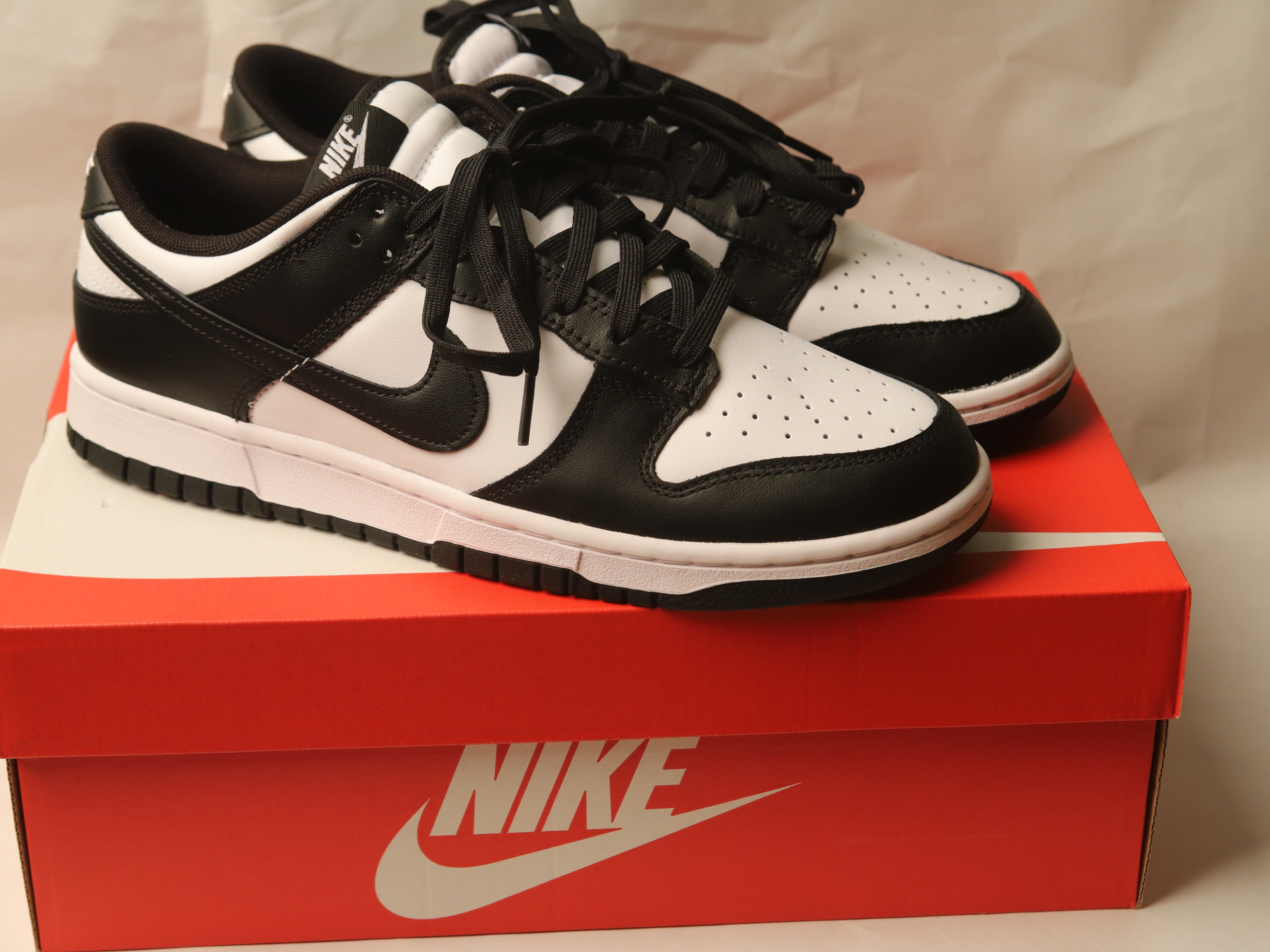 Nike Dunk Low Retro Black 착용 스타일 - 3