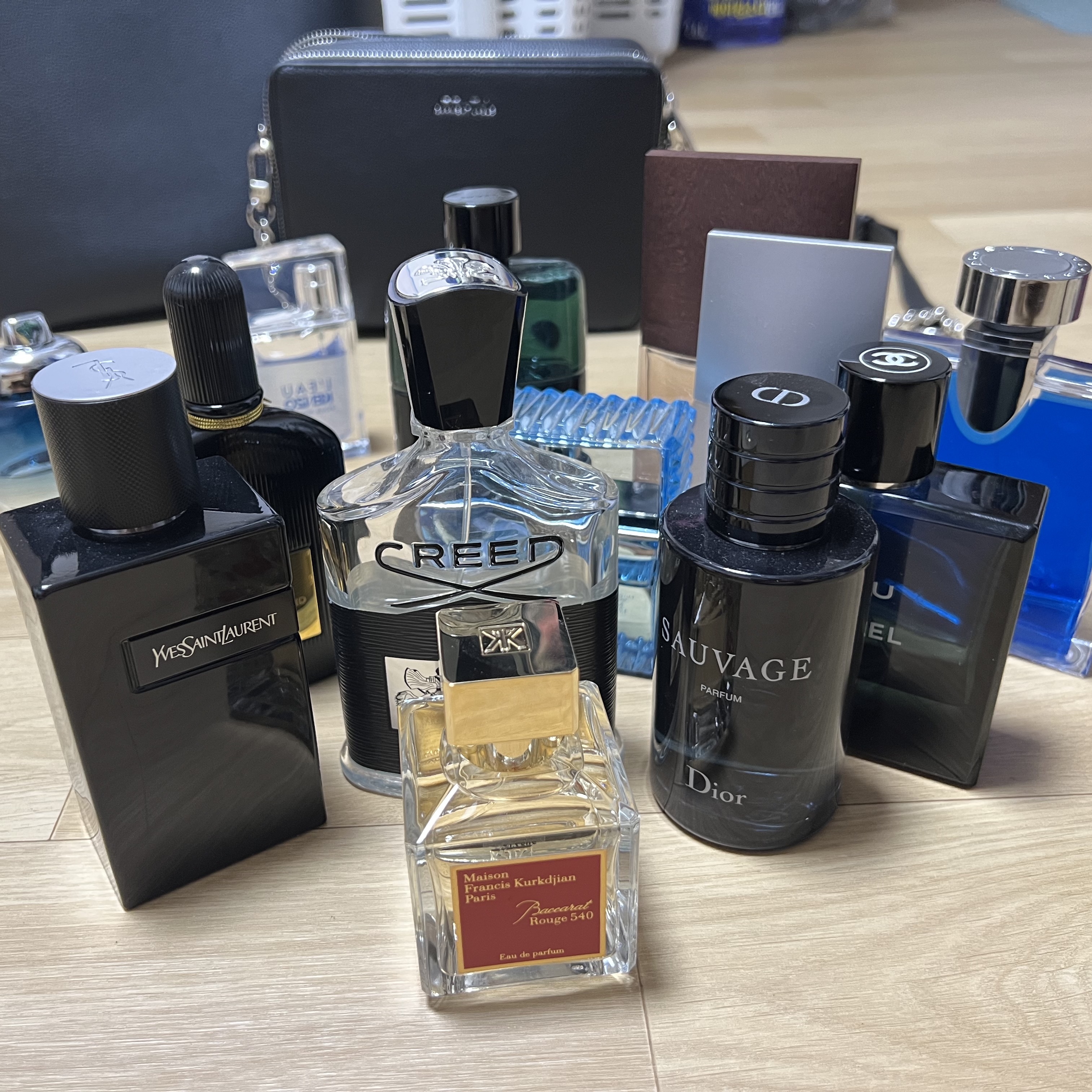 Maison Francis Kurkdjian Baccarat Rouge 540 Eau De Parfum 70ml, Creed Aventus Eau De Parfum 100ml 착용 스타일