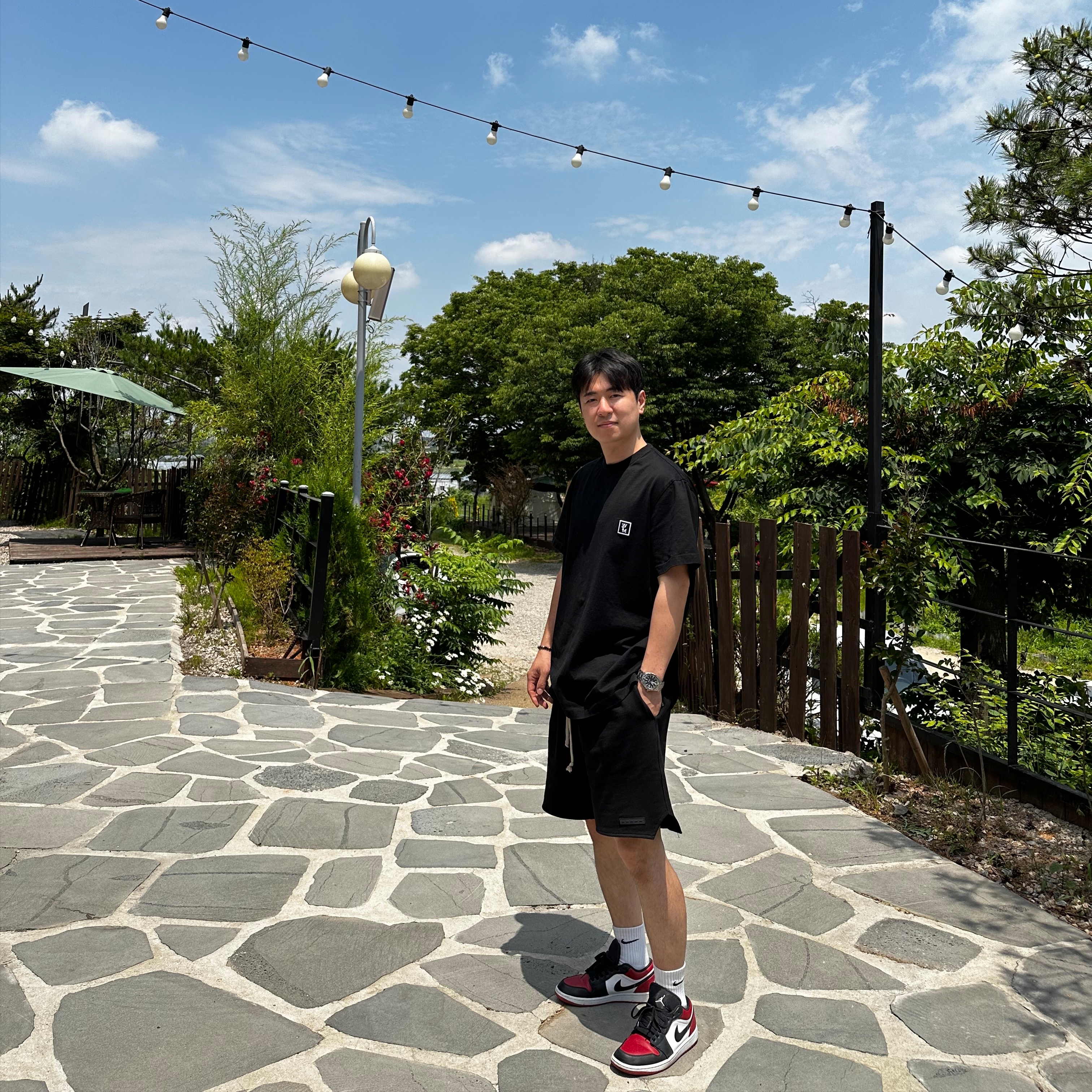 Wooyoungmi Cotton Back Logo T-shirt Black - 23SS, Jordan 1 Low Bred Toe 착용 스타일 - 1