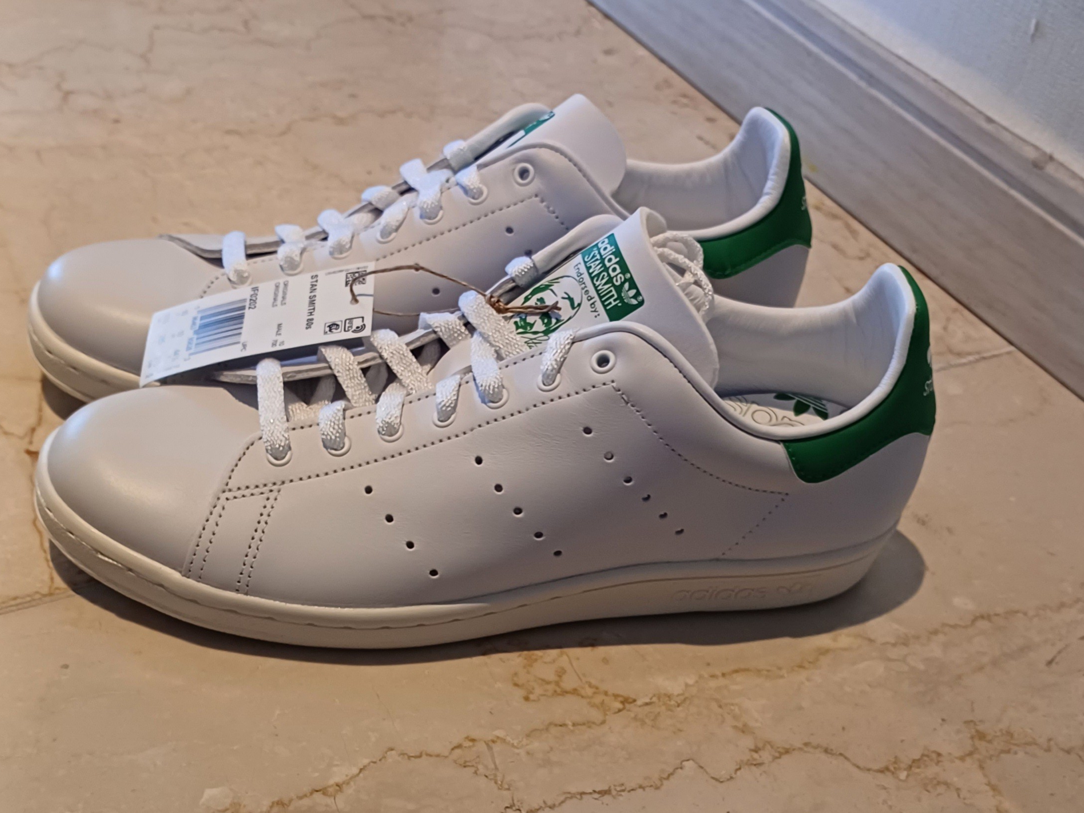Adidas Stan Smith 80s Cloud White Green 착용 스타일 - 1