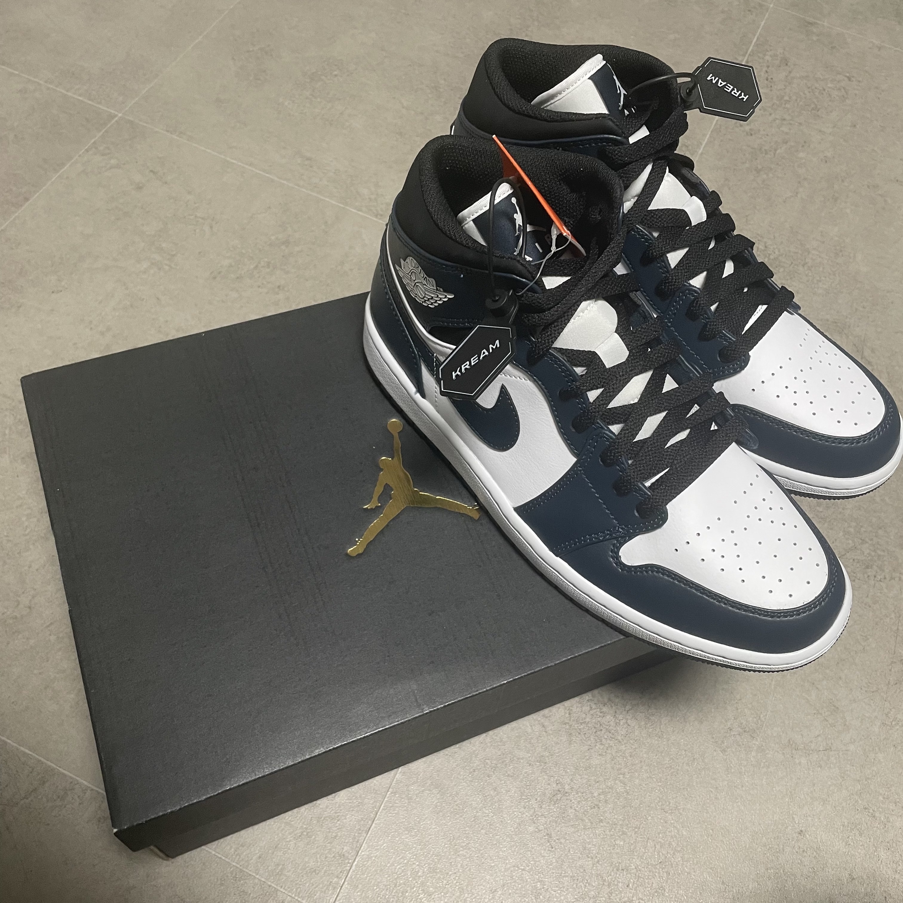 Jordan 1 Mid Dark Teal 착용 스타일 - 4