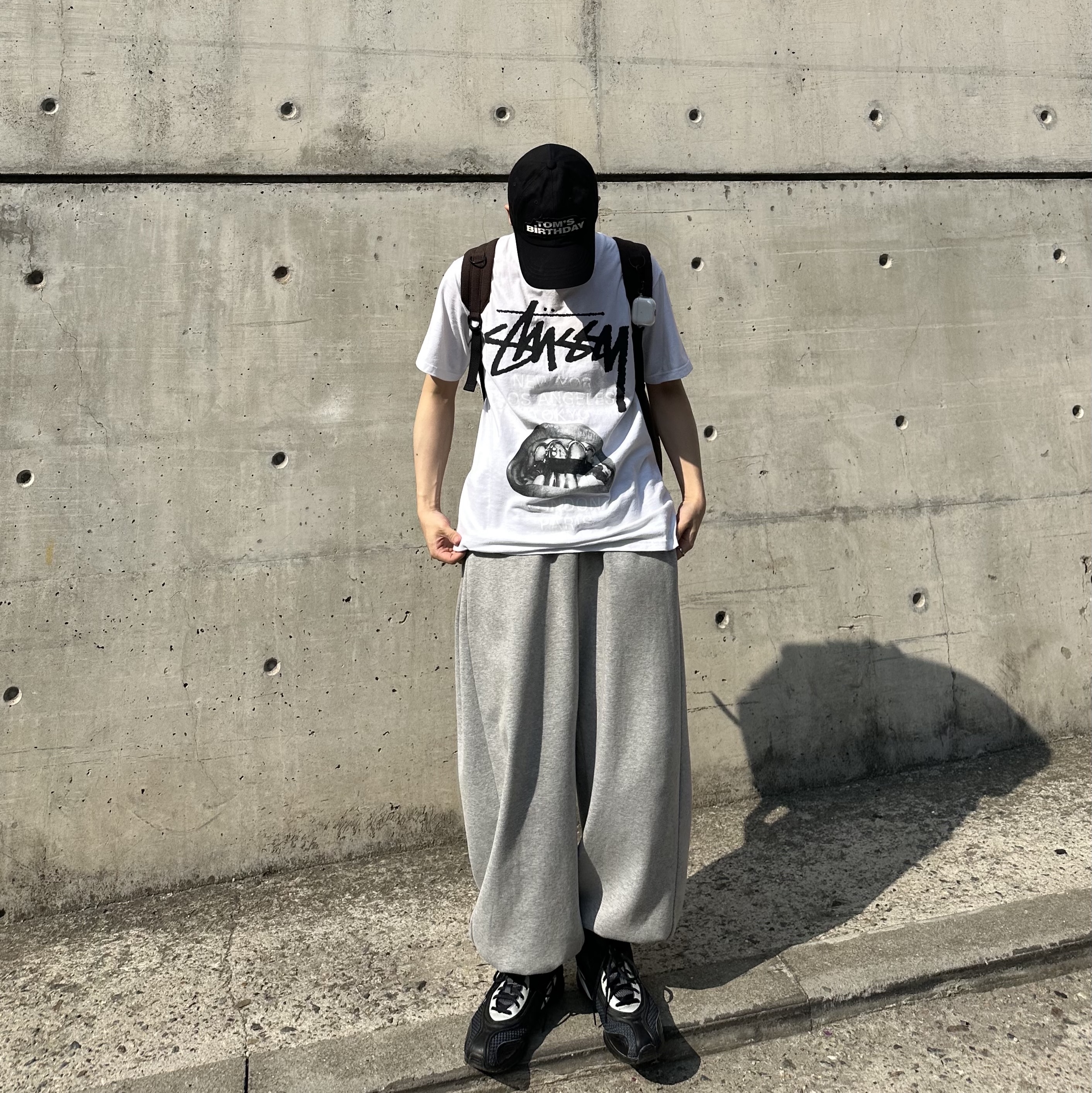 Stussy x Rick Owens 40 WT T-Shirt, Asics x Kiko Kostadinov Gel-Sokat 2 Carrier Grey 착용 스타일