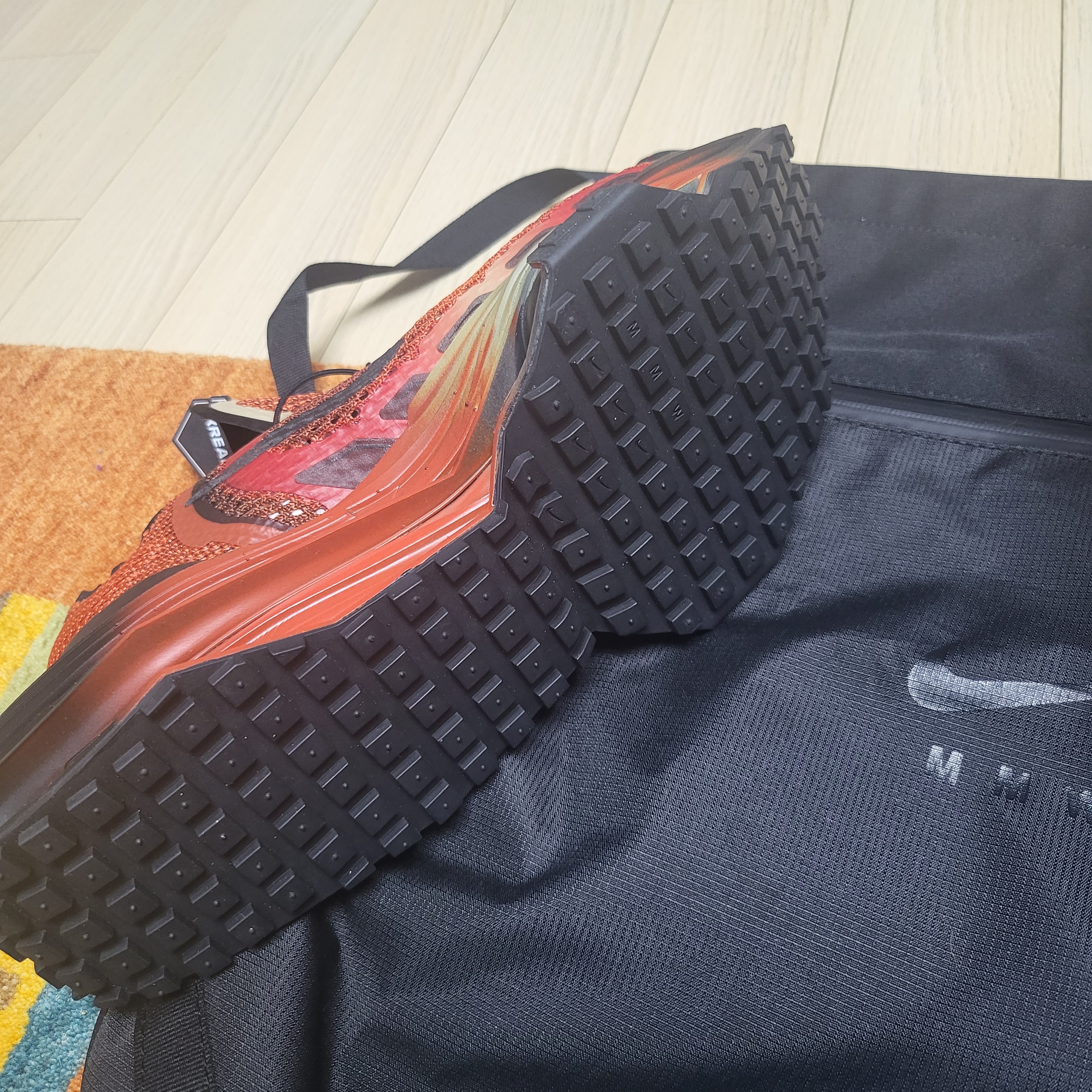 Nike x Matthew M Williams Zoom 004 Rust Factor 착용 스타일 - 5